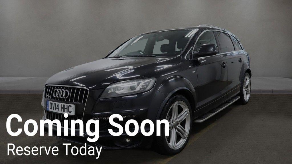 Audi Q7 view 7