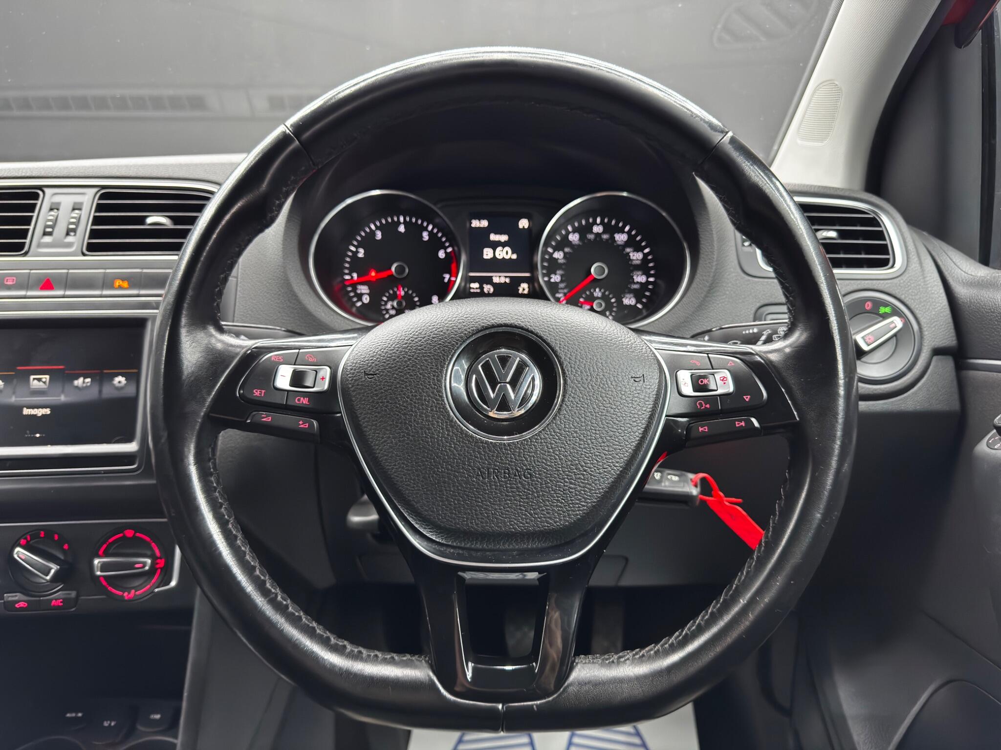 Volkswagen Polo view 19