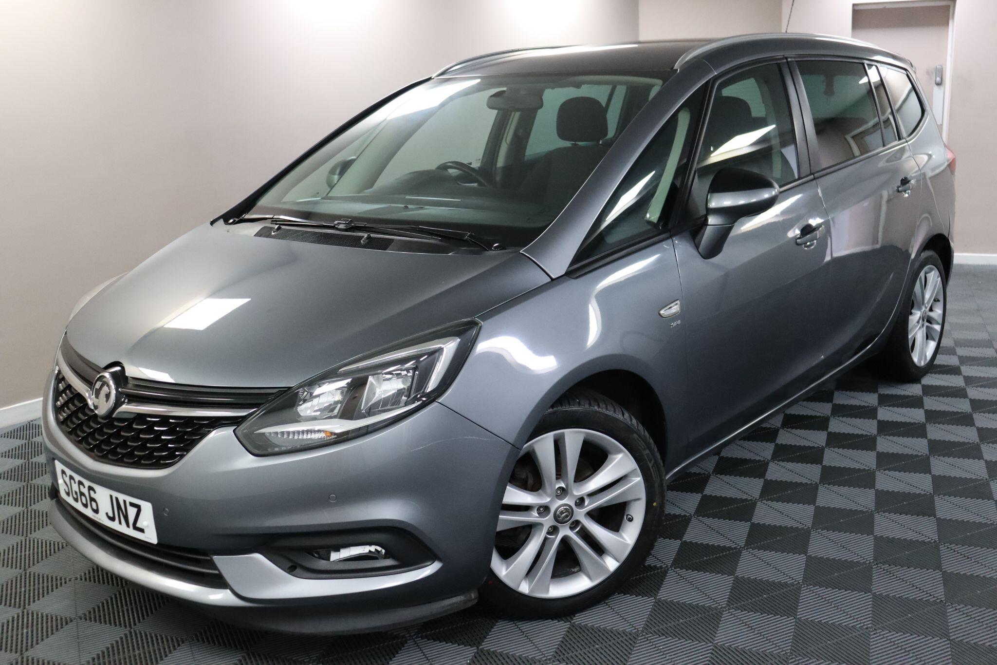 Vauxhall Zafira Tourer view 20