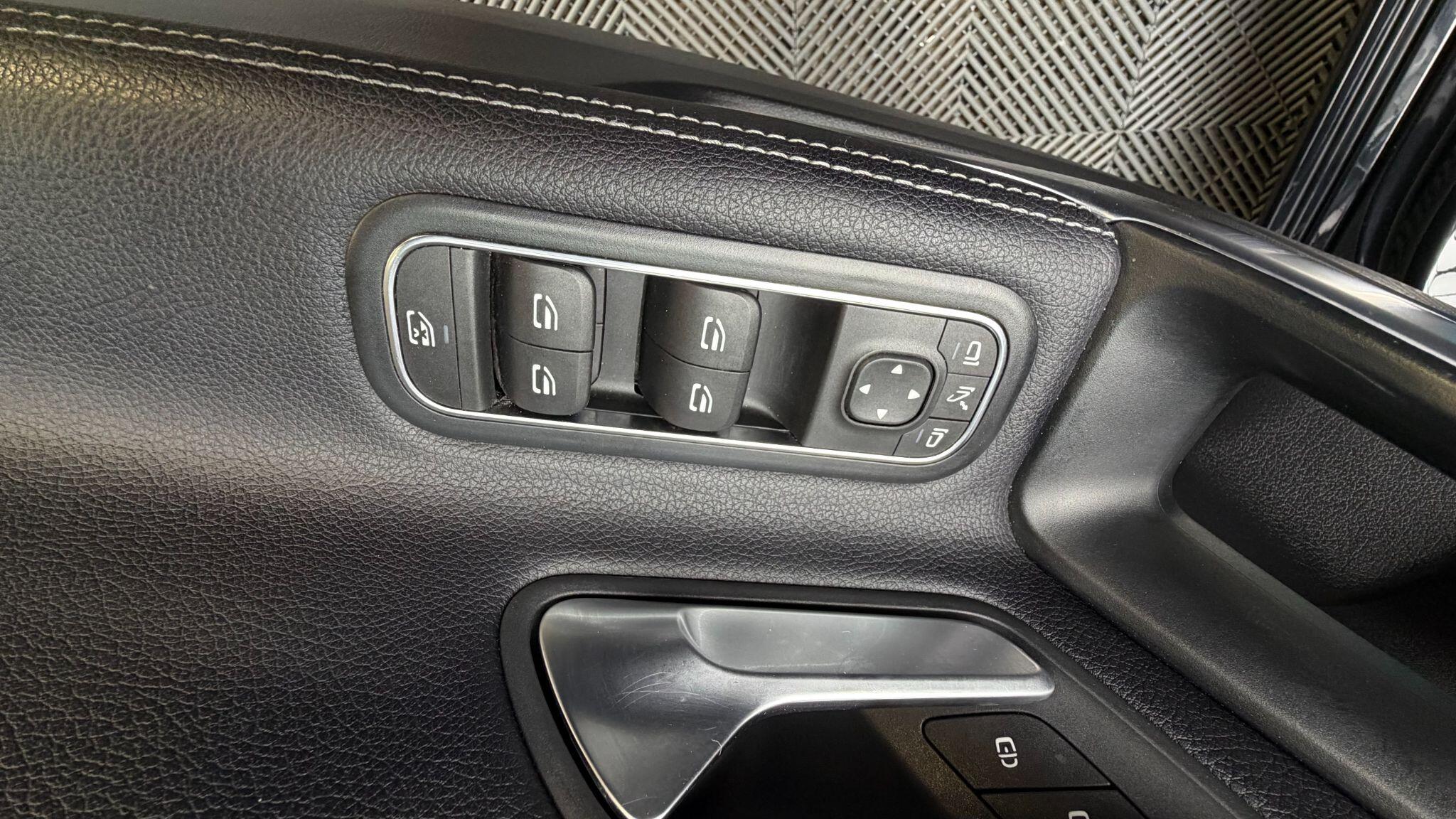 Mercedes-Benz A-Class view 13