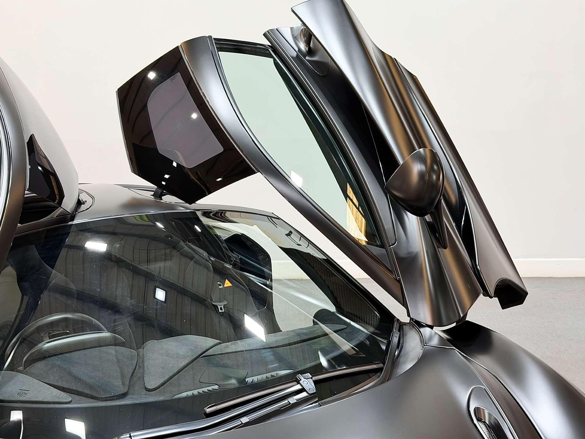 Mclaren 720s view 65