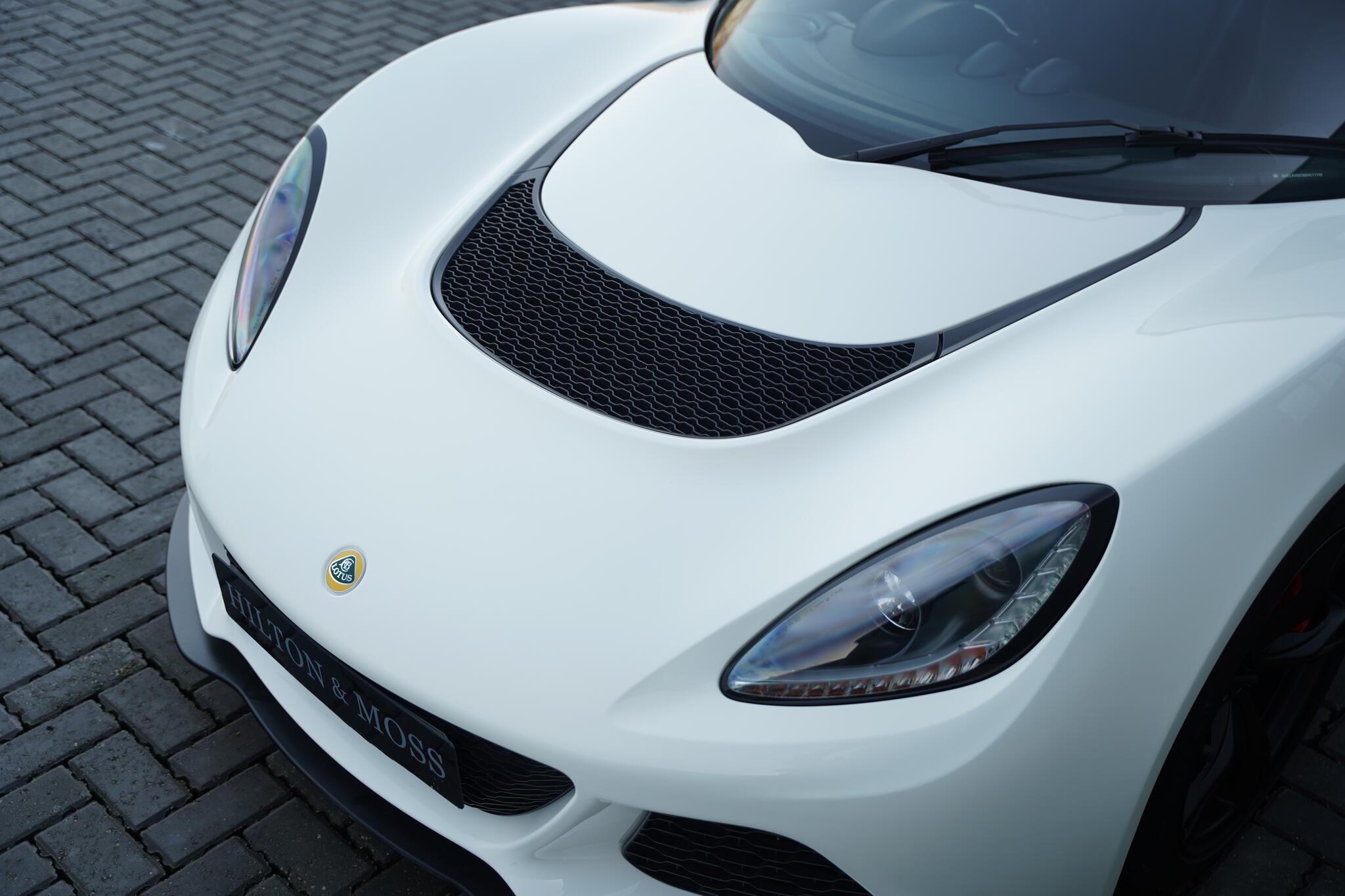 Lotus Exige view 40