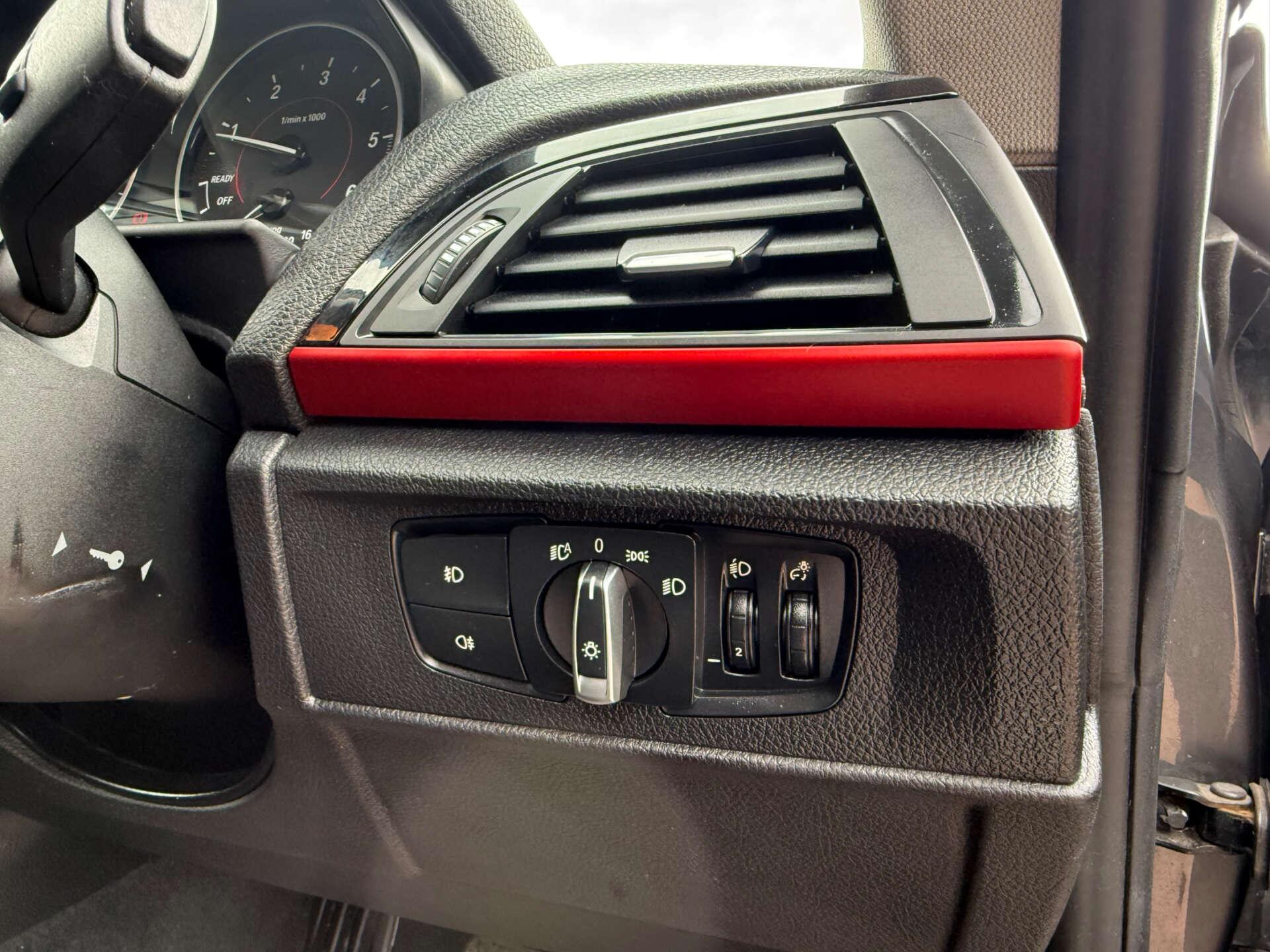 BMW 2 Series view 35