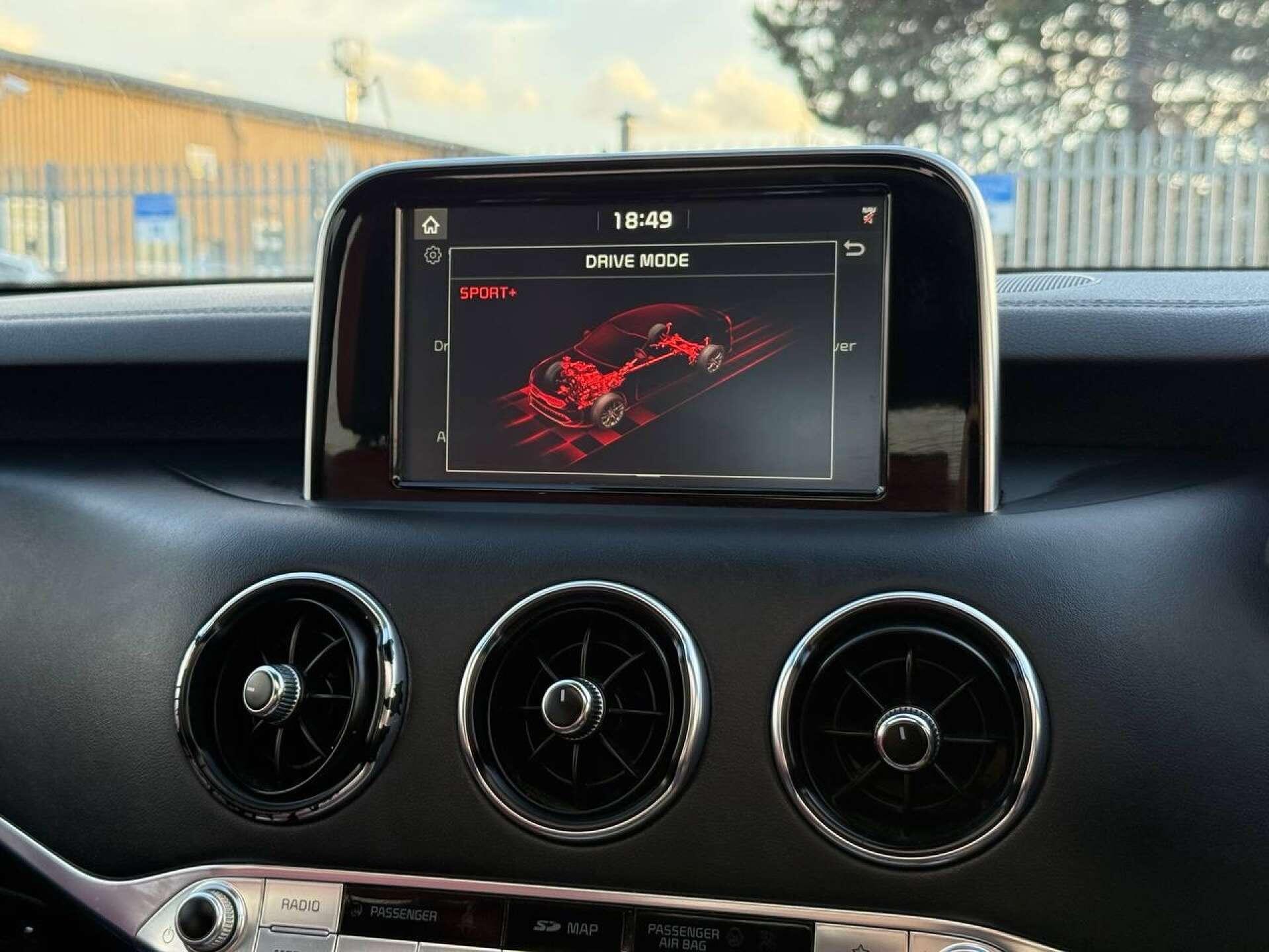 Kia Stinger view 80