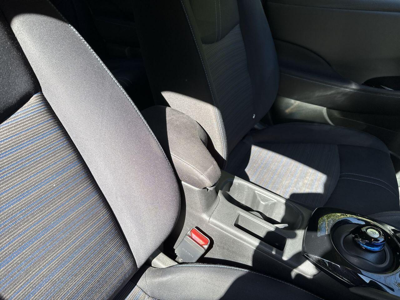 Nissan Leaf view 21