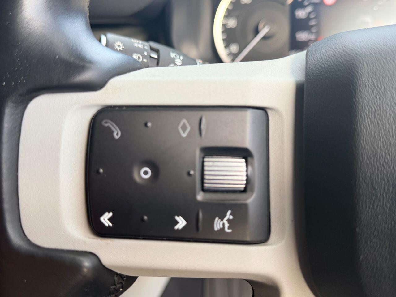 Land Rover Defender view 21