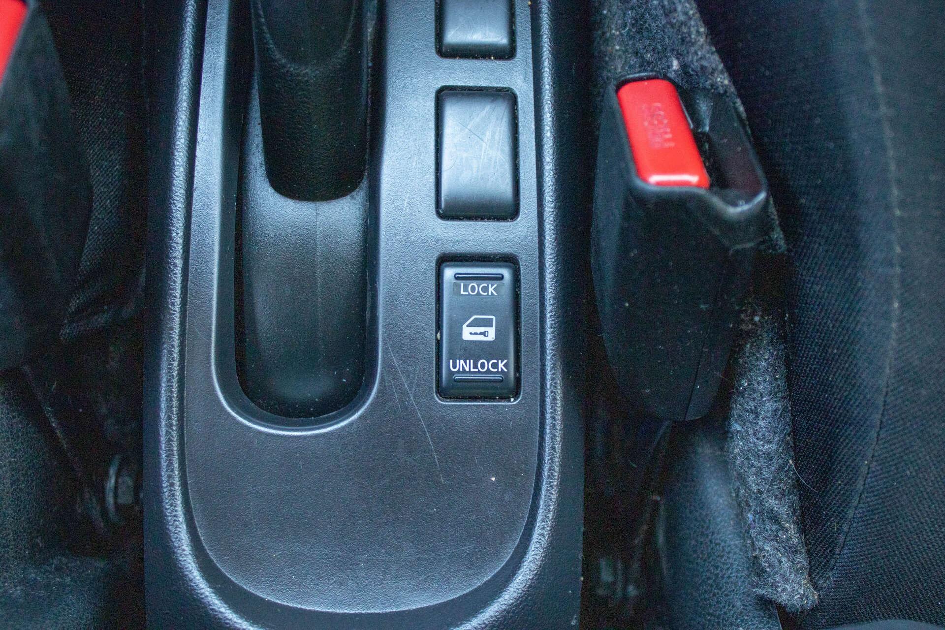Nissan Micra view 23