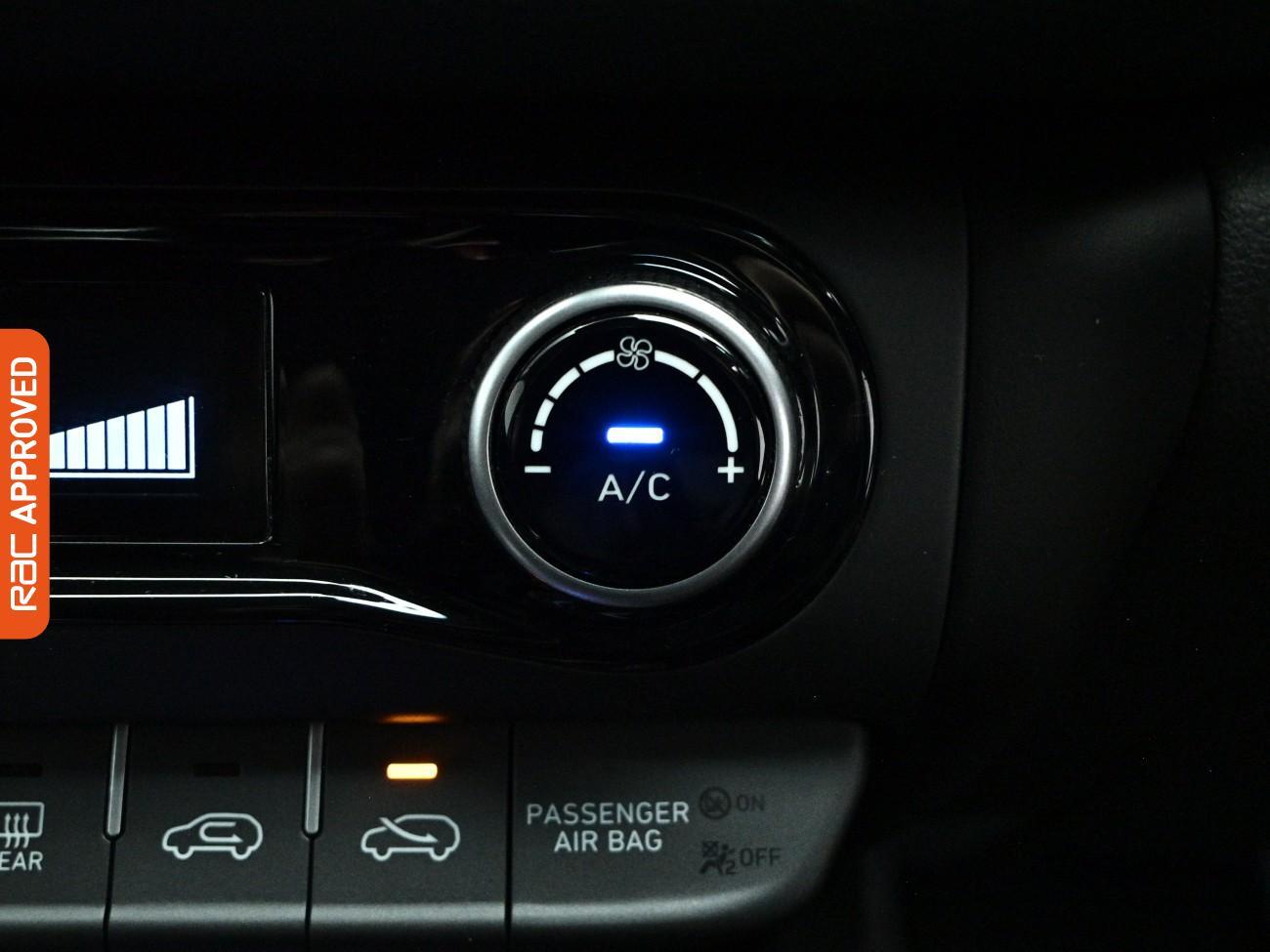 Hyundai Kona view 19