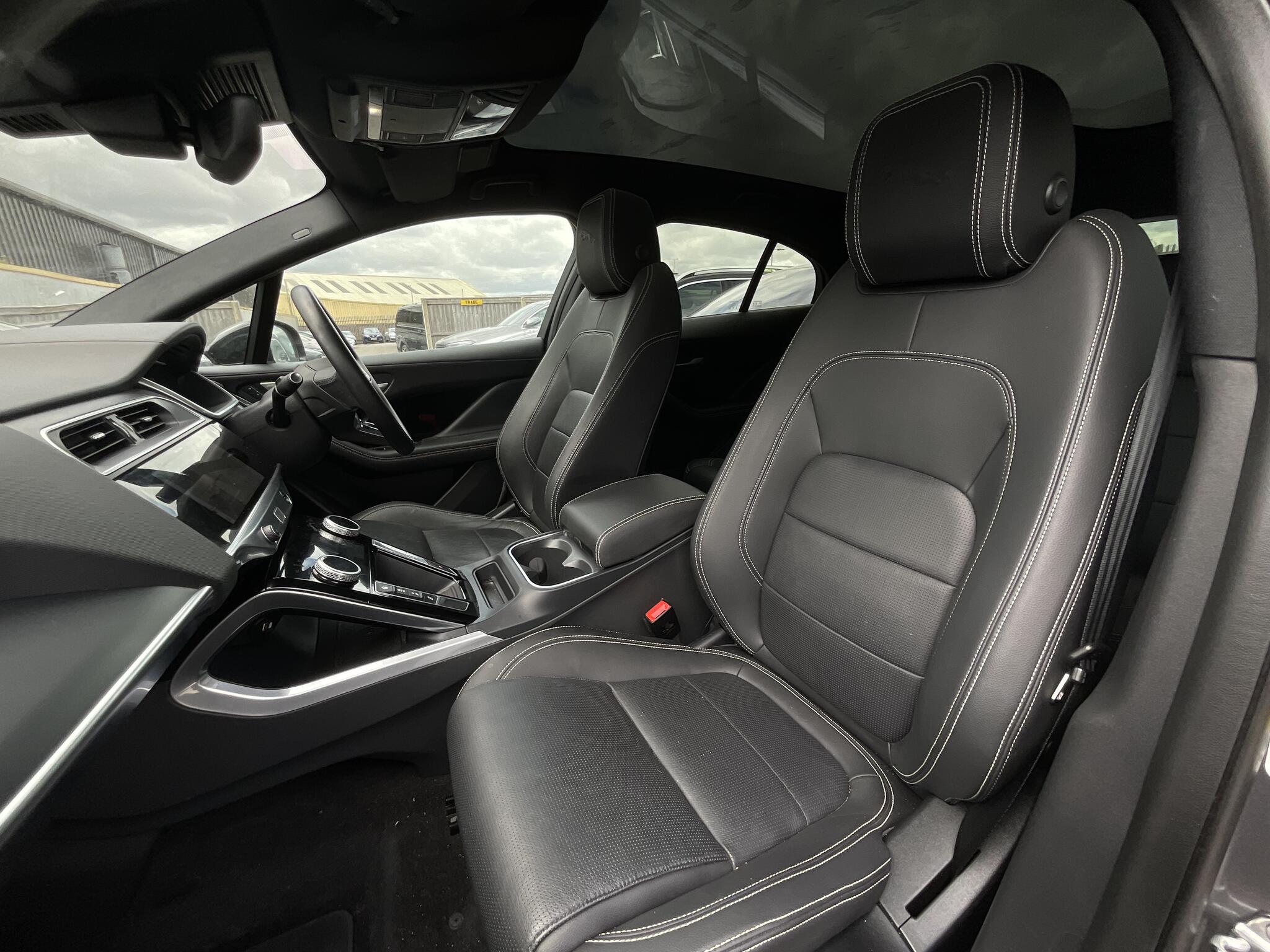 Jaguar I-Pace view 13