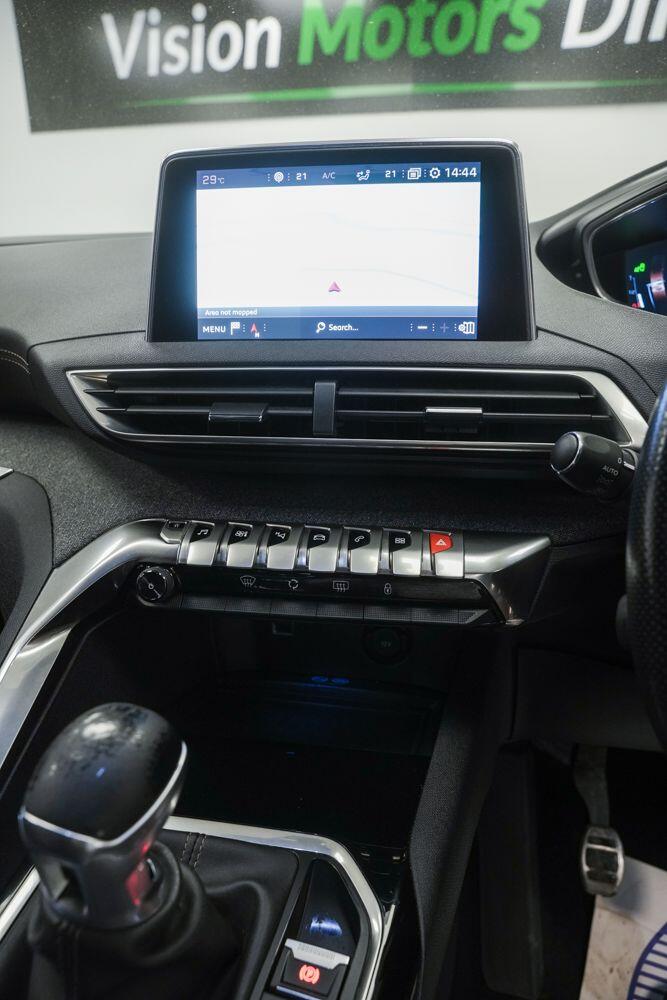 Peugeot 3008 view 23