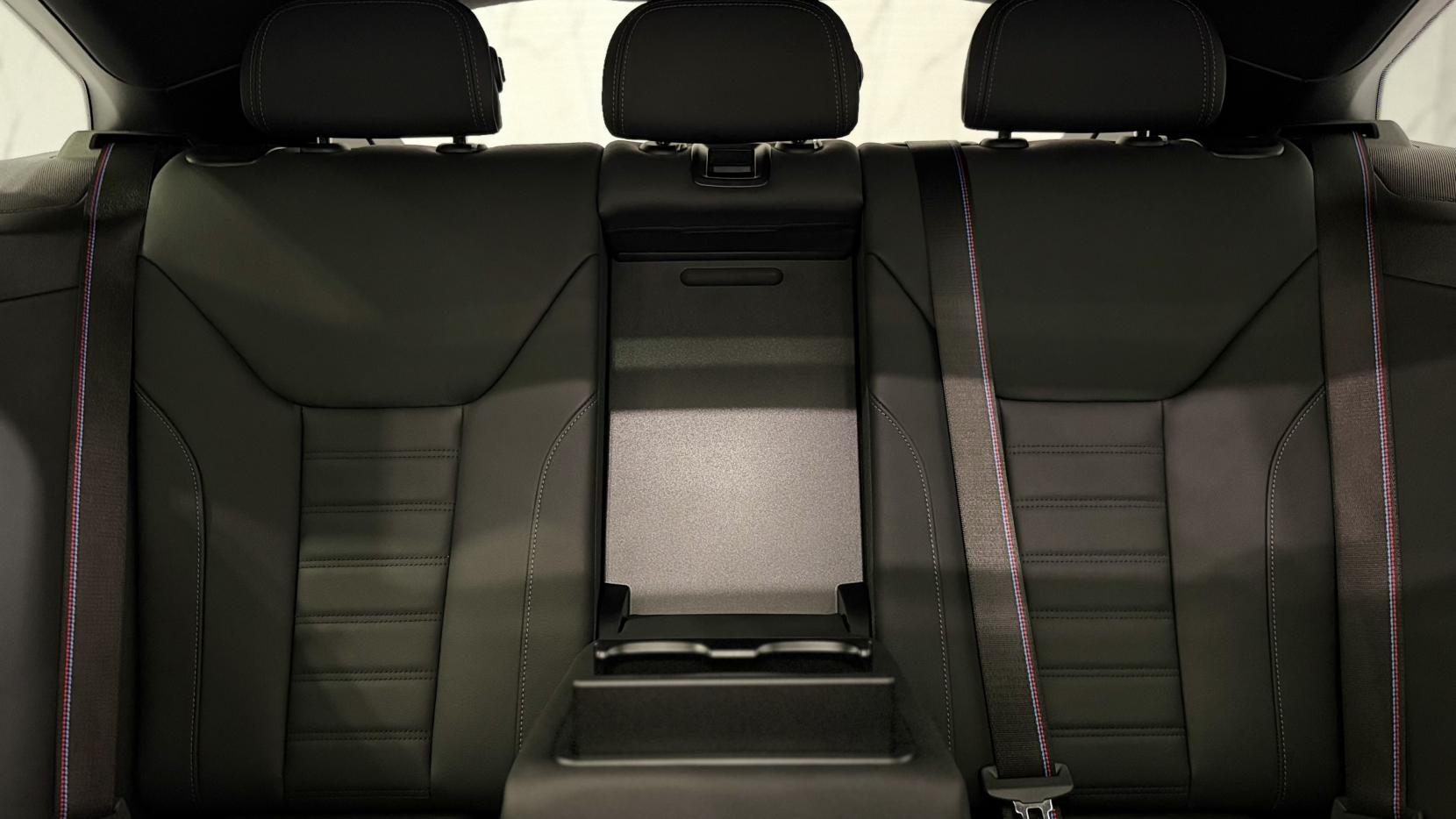 BMW I4 view 11
