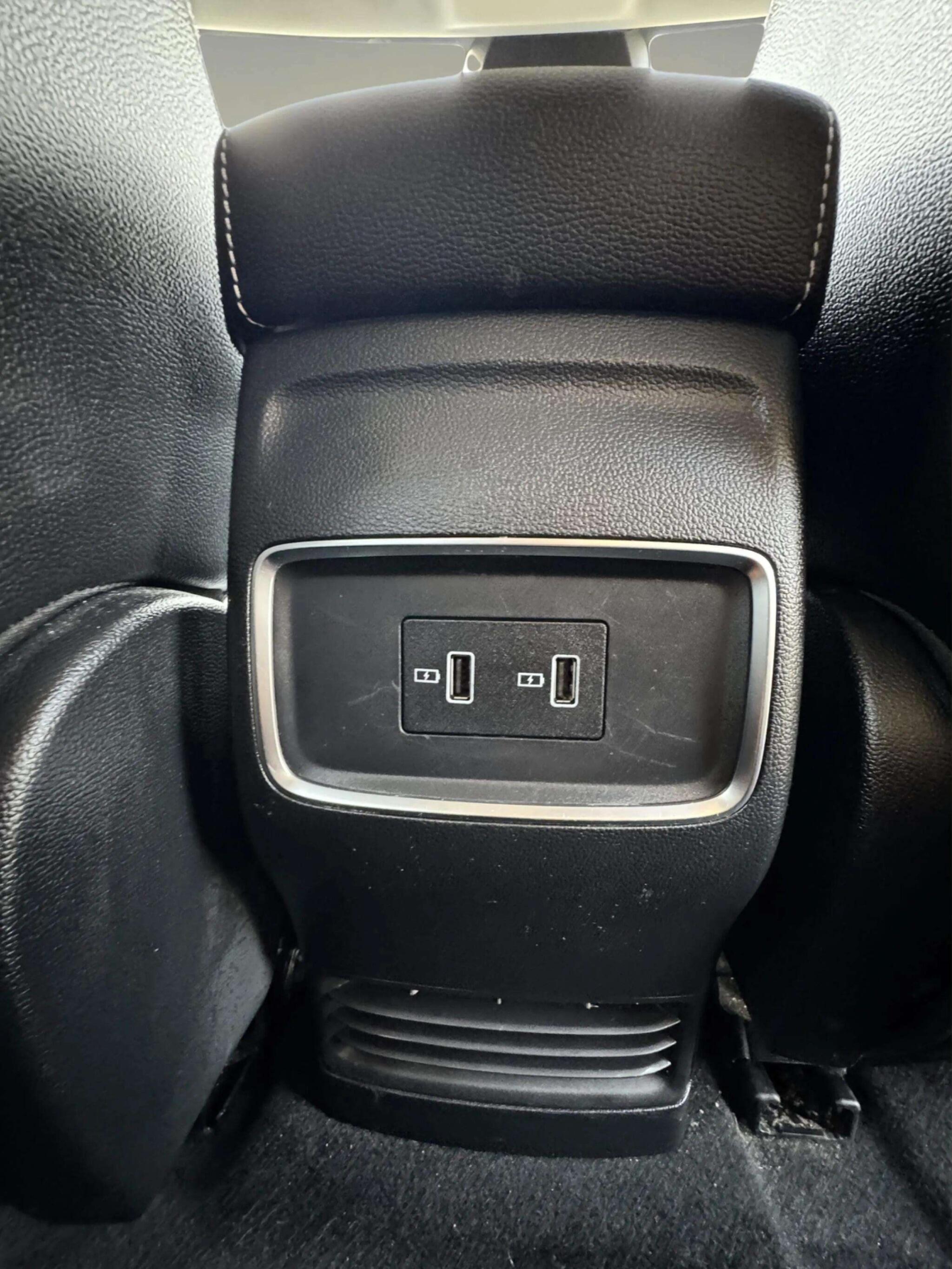 MG MG5 view 44