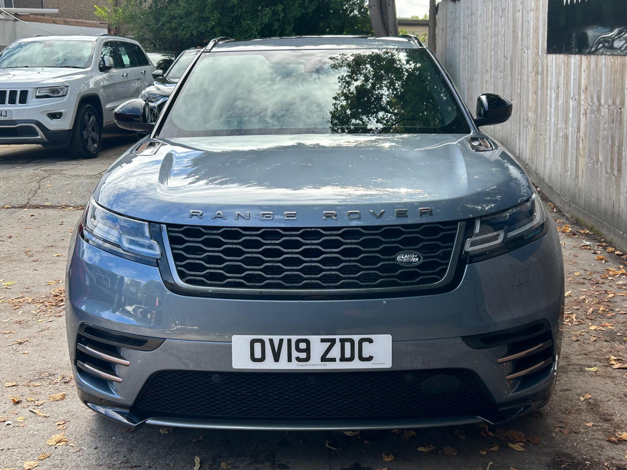 Land Rover Range Rover Velar view 22