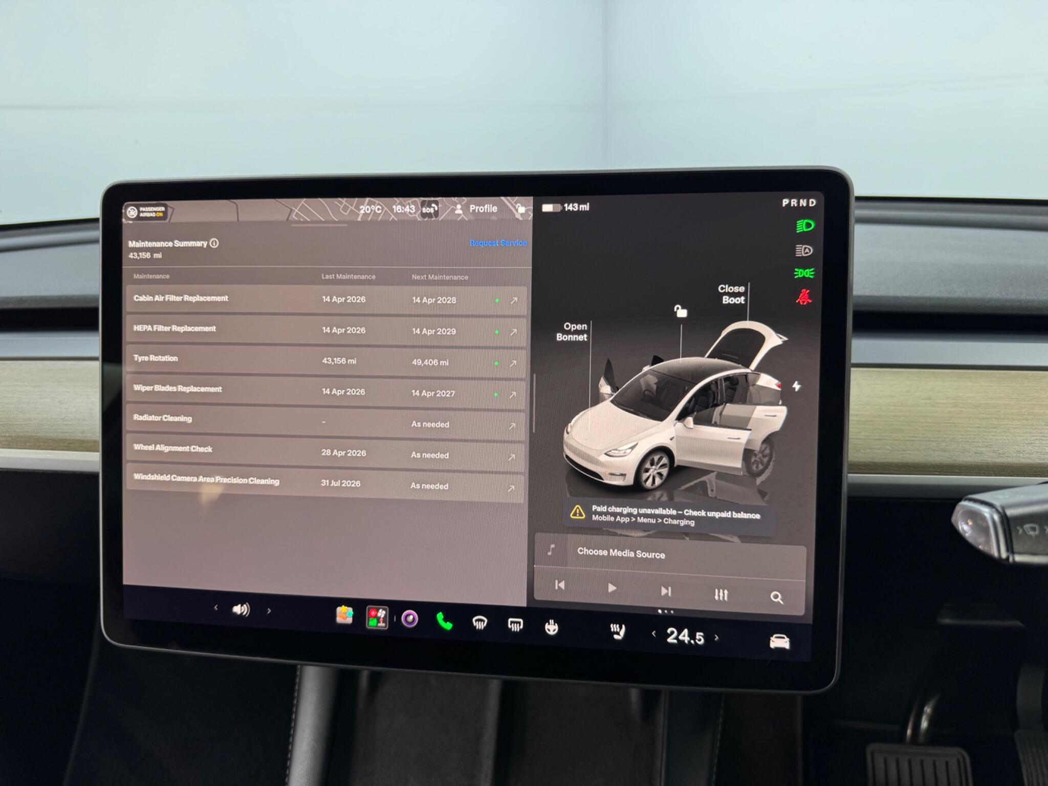 Tesla Model Y view 17