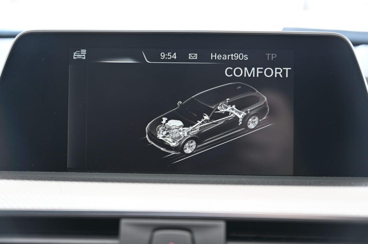 BMW 3 Series view 32