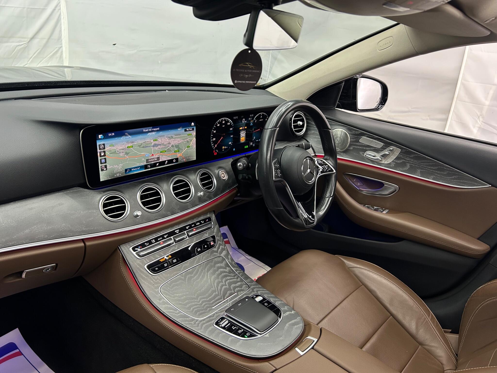 Mercedes-Benz E Class view 15