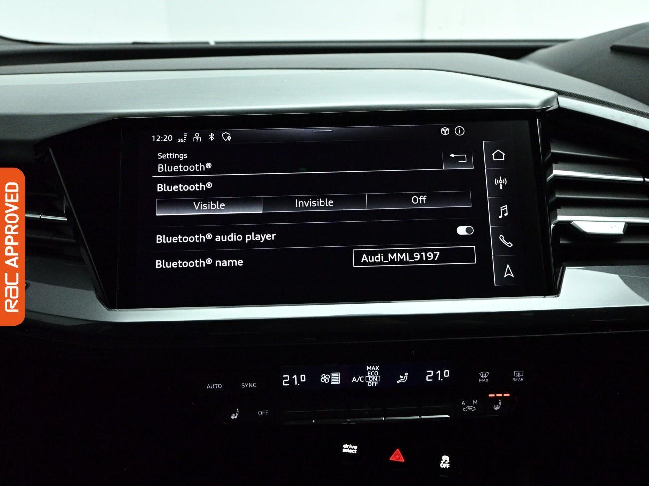Audi Q4 e-tron view 16