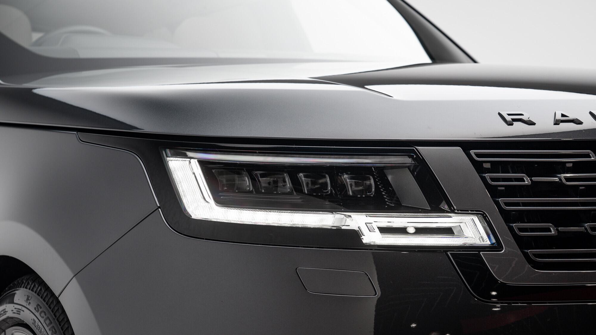 Land Rover Range Rover view 14