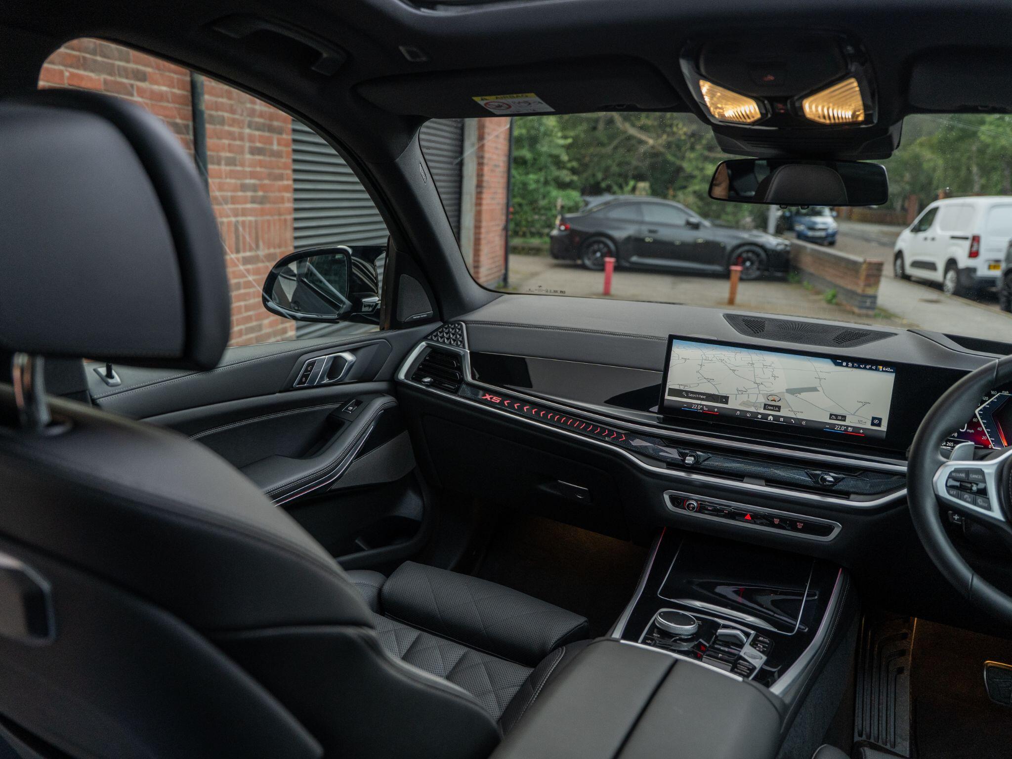 BMW X5 view 36