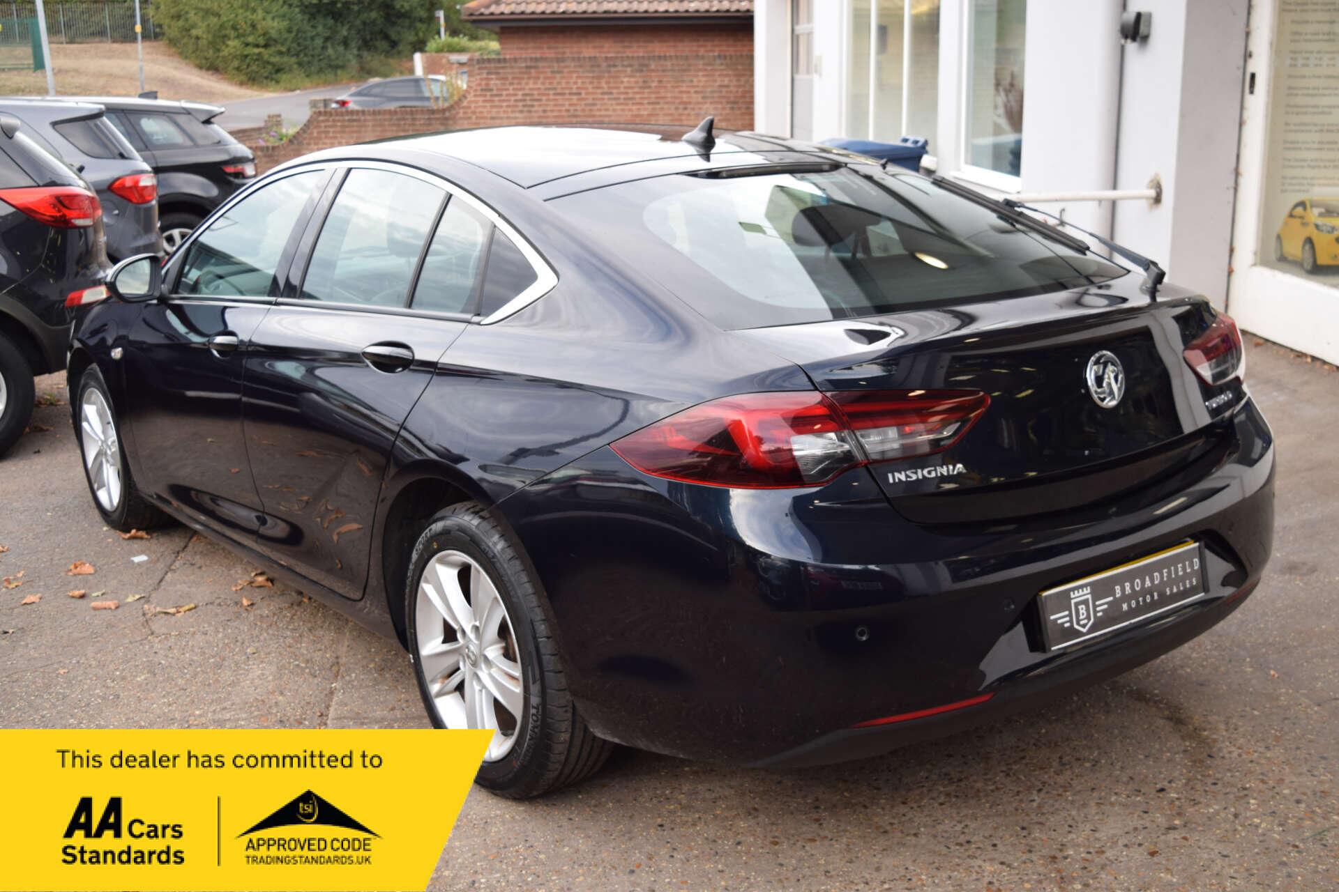Vauxhall Insignia view 5