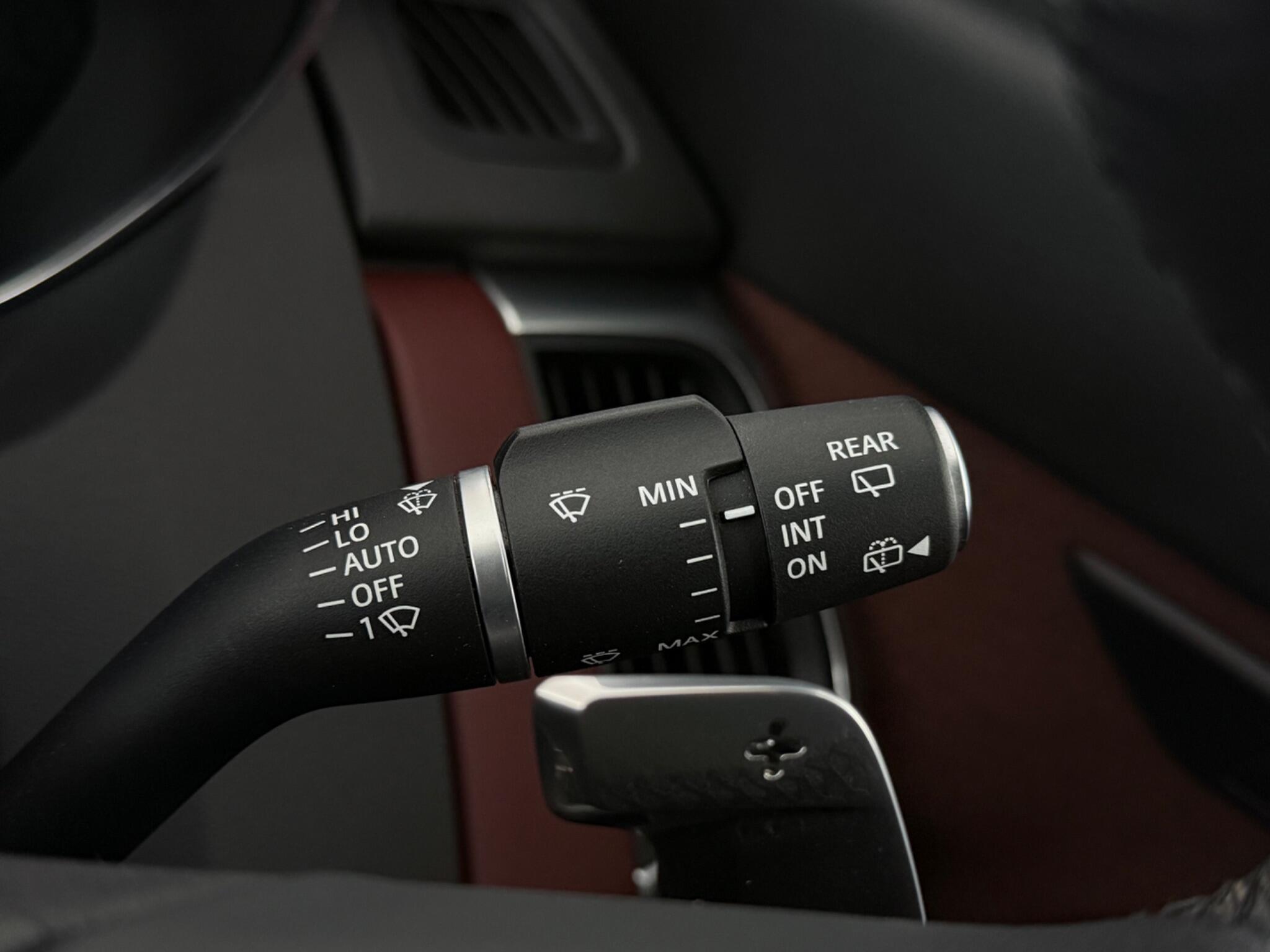 Jaguar E-Pace view 17