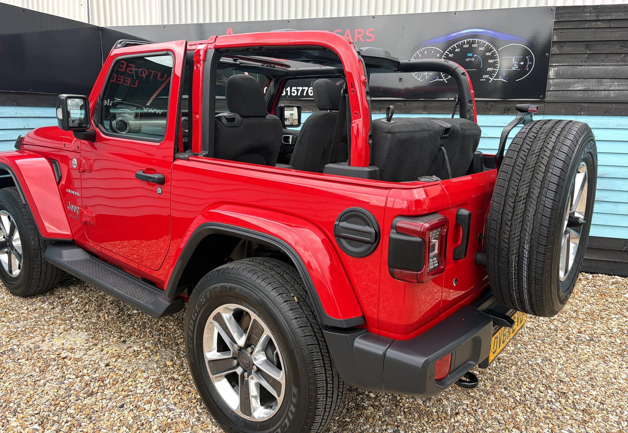 Jeep Wrangler view 42
