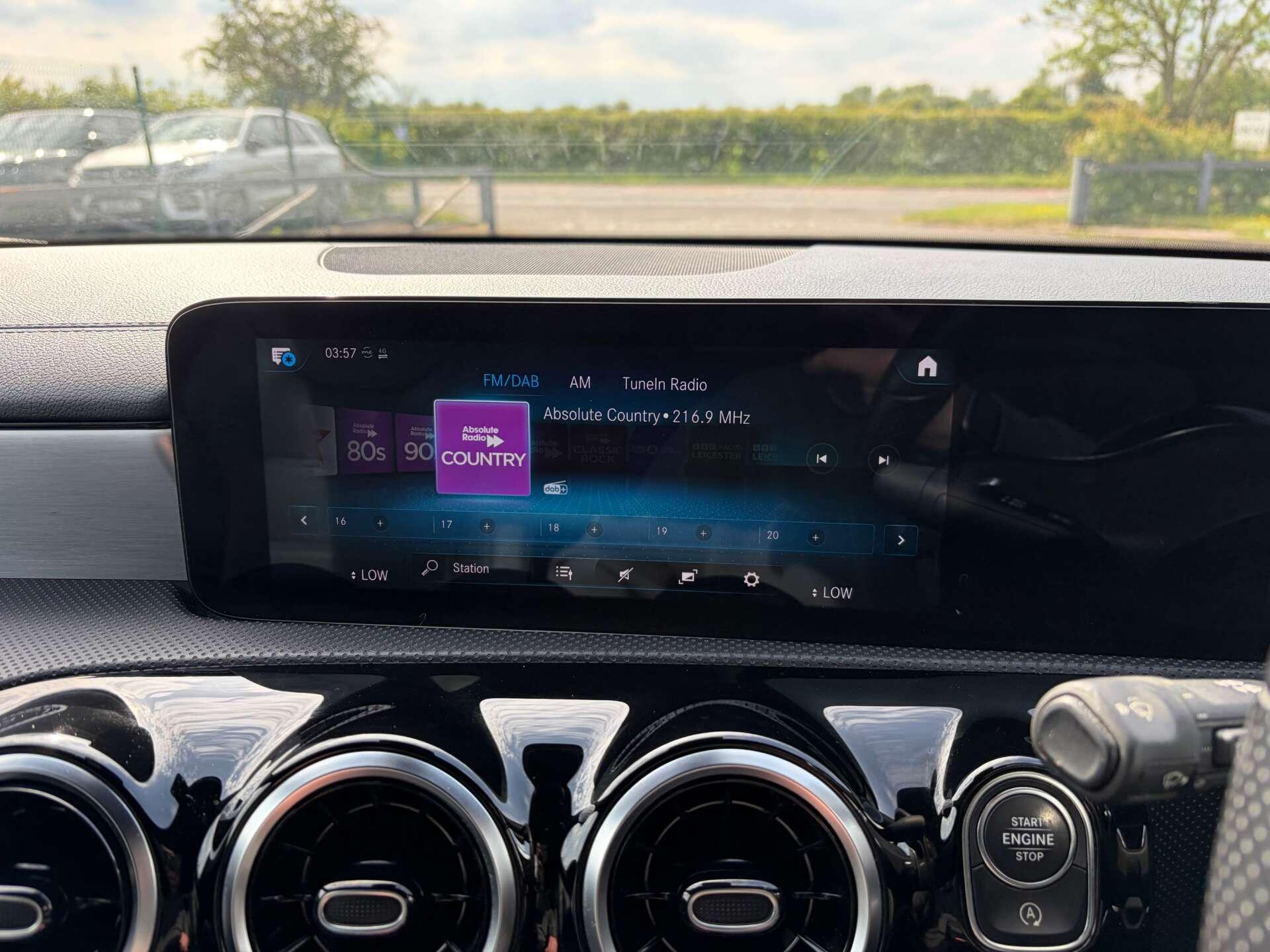Mercedes-Benz Cla view 55