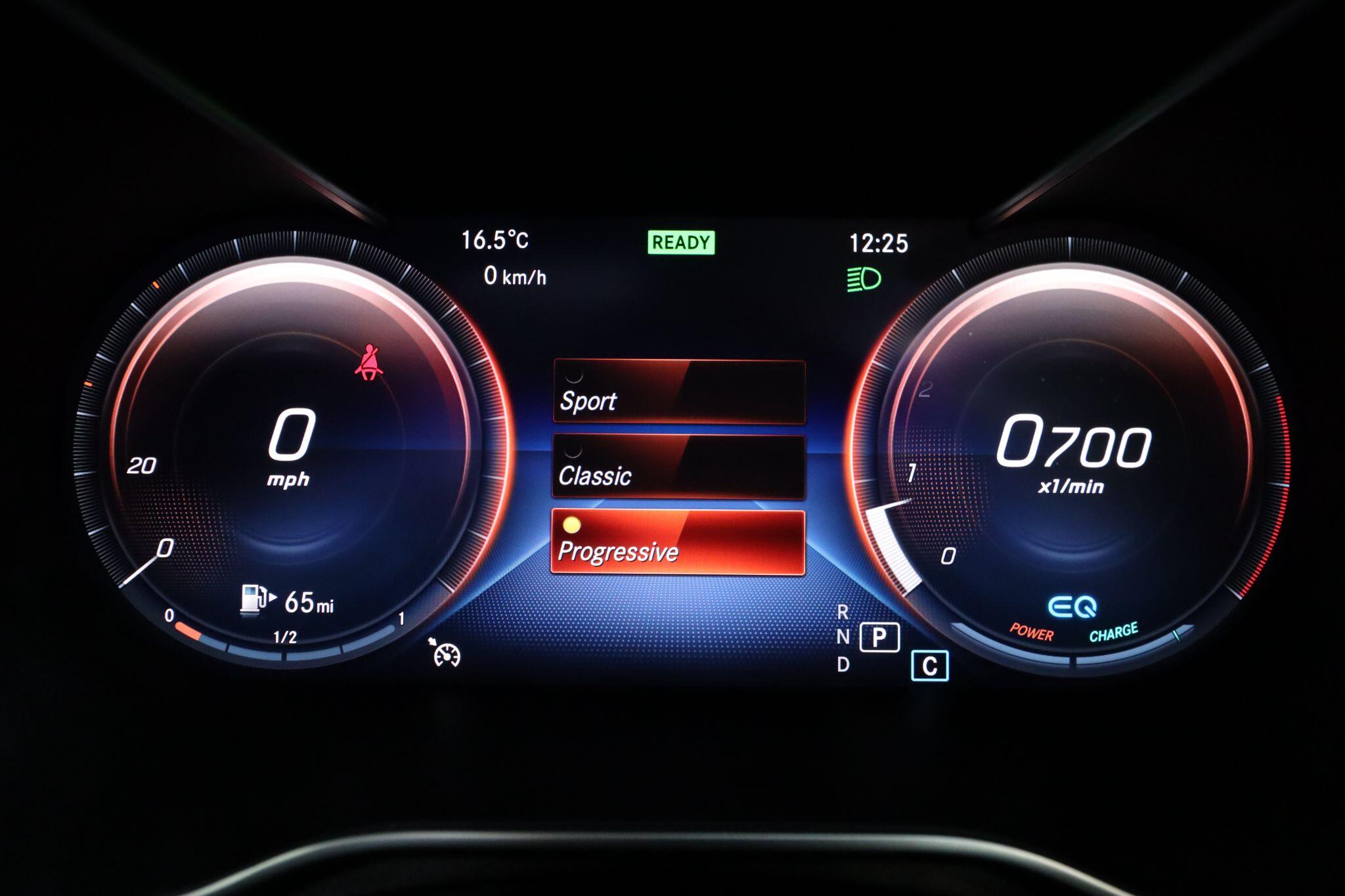 Mercedes-Benz C Class view 39