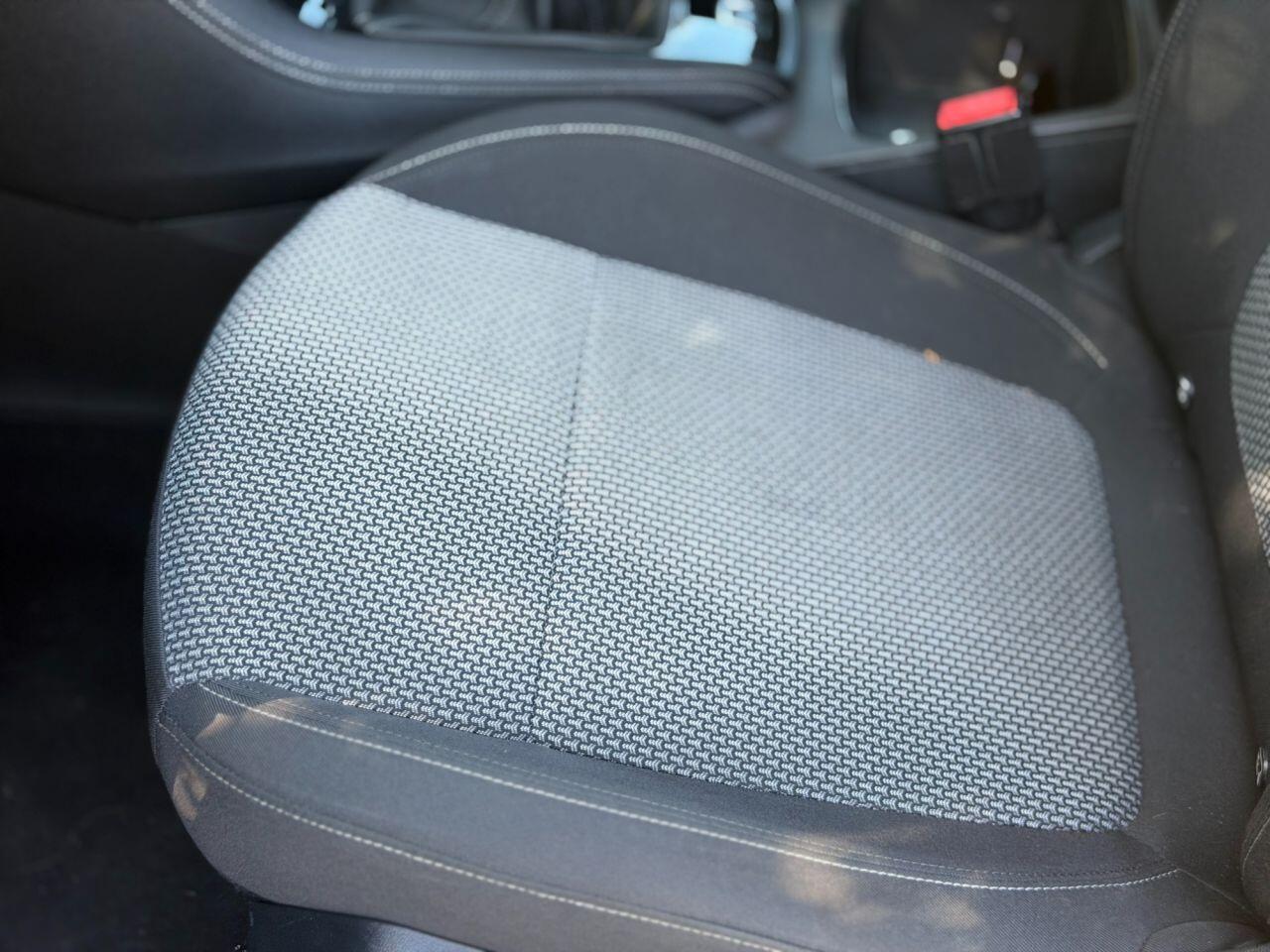 Vauxhall Grandland X view 19