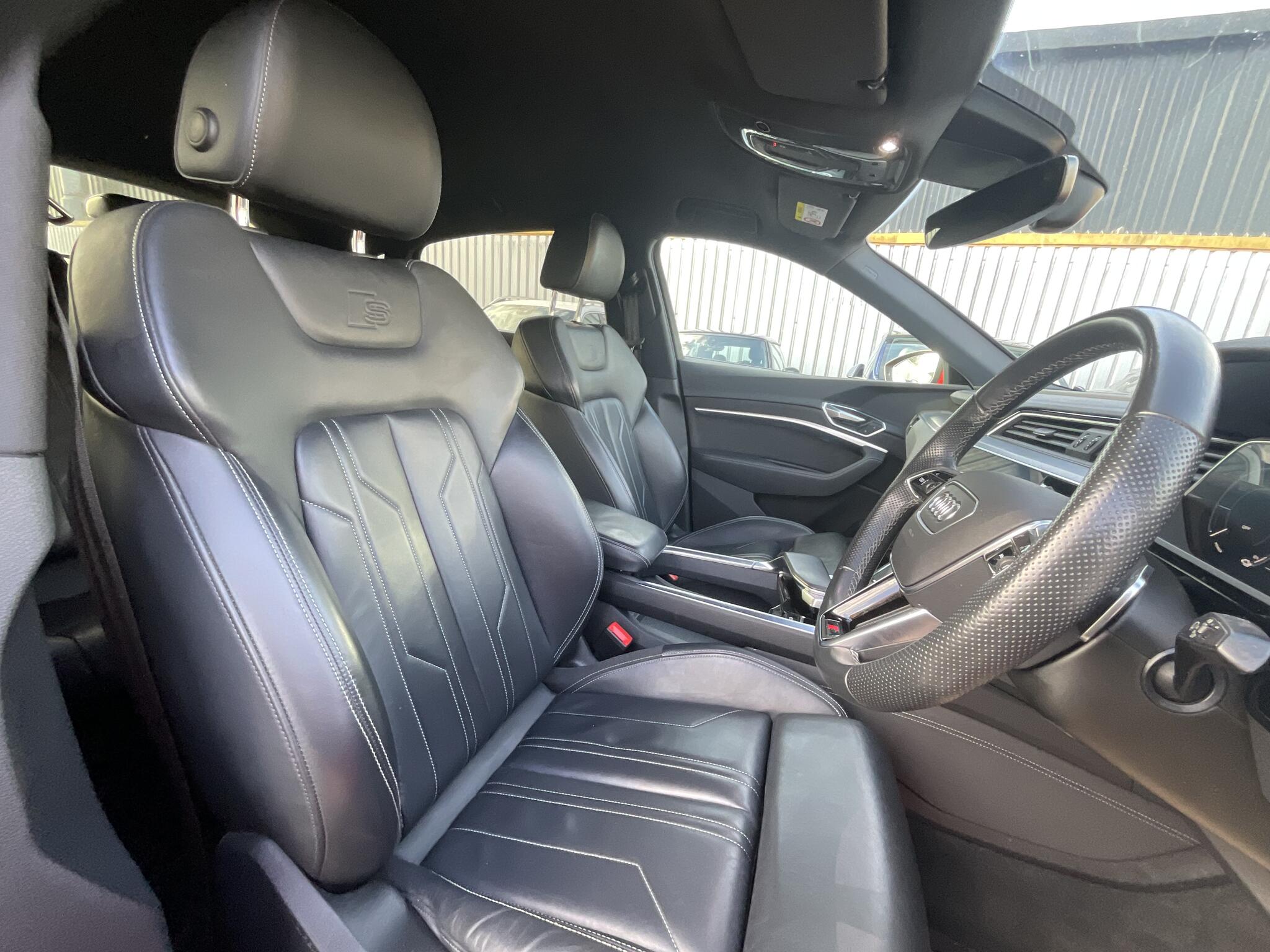 Audi E-Tron view 8