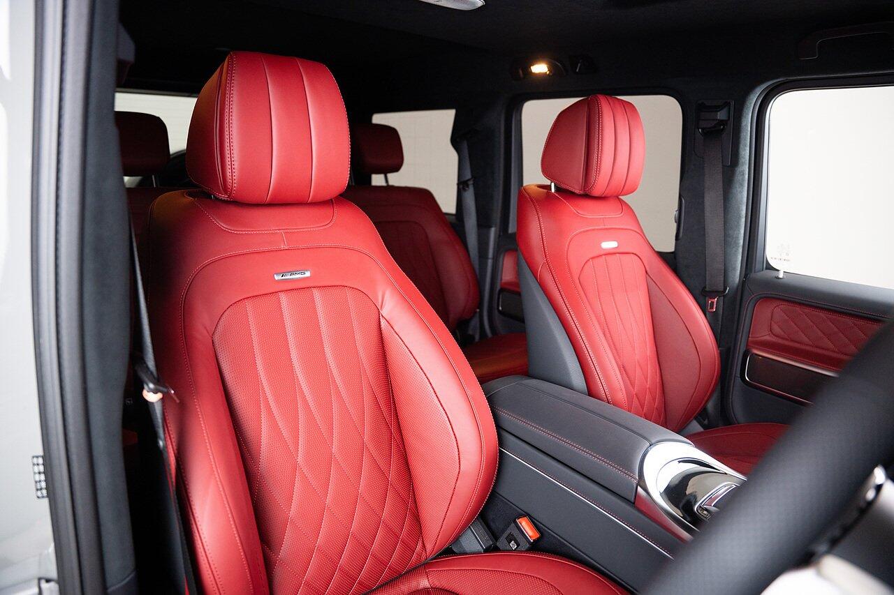 Mercedes-Benz G-Class view 2