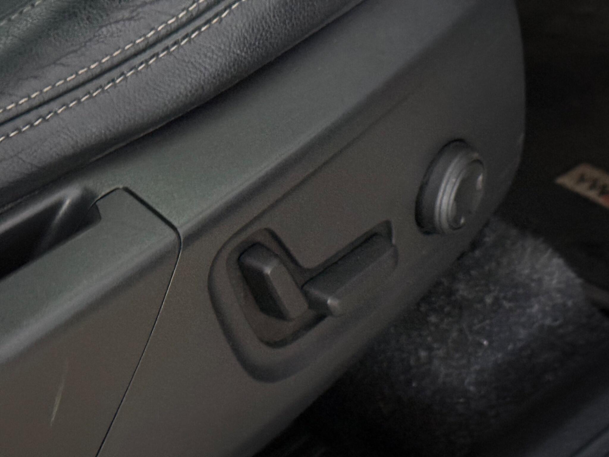 Volvo XC40 view 29