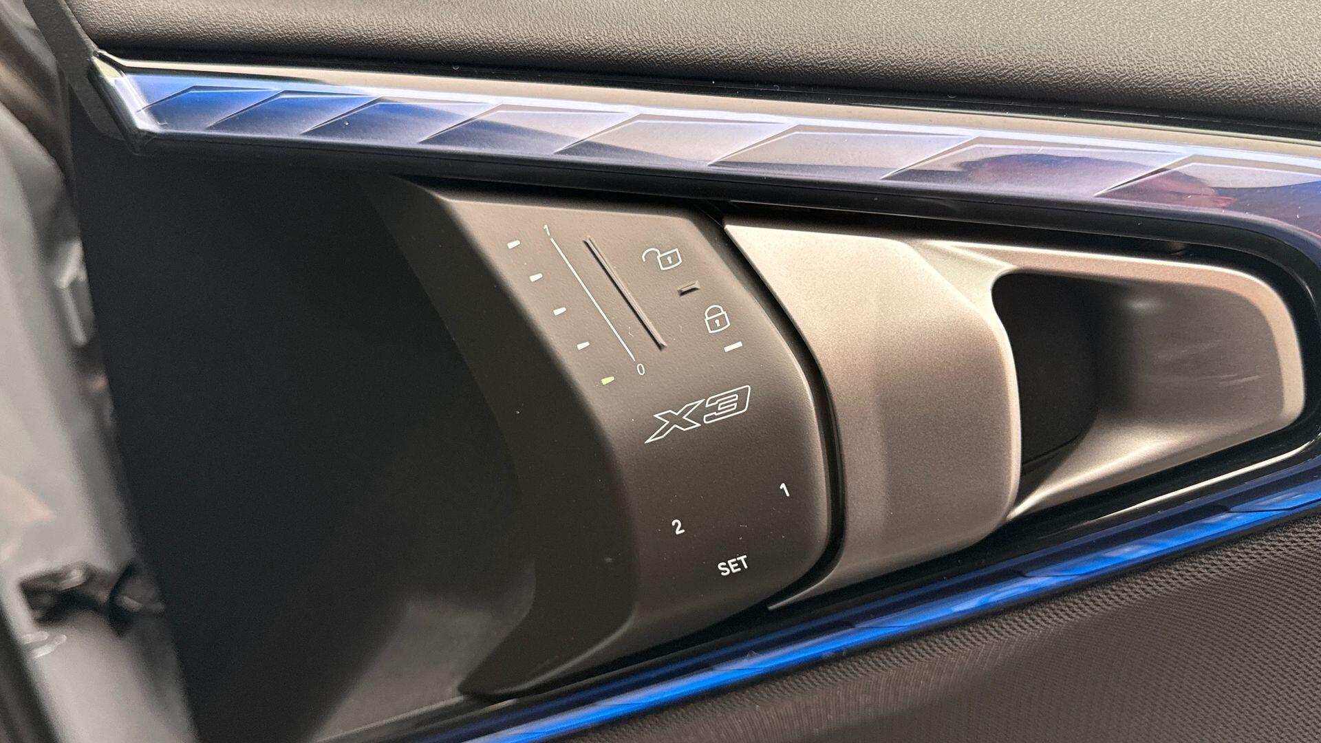 BMW X3 view 30