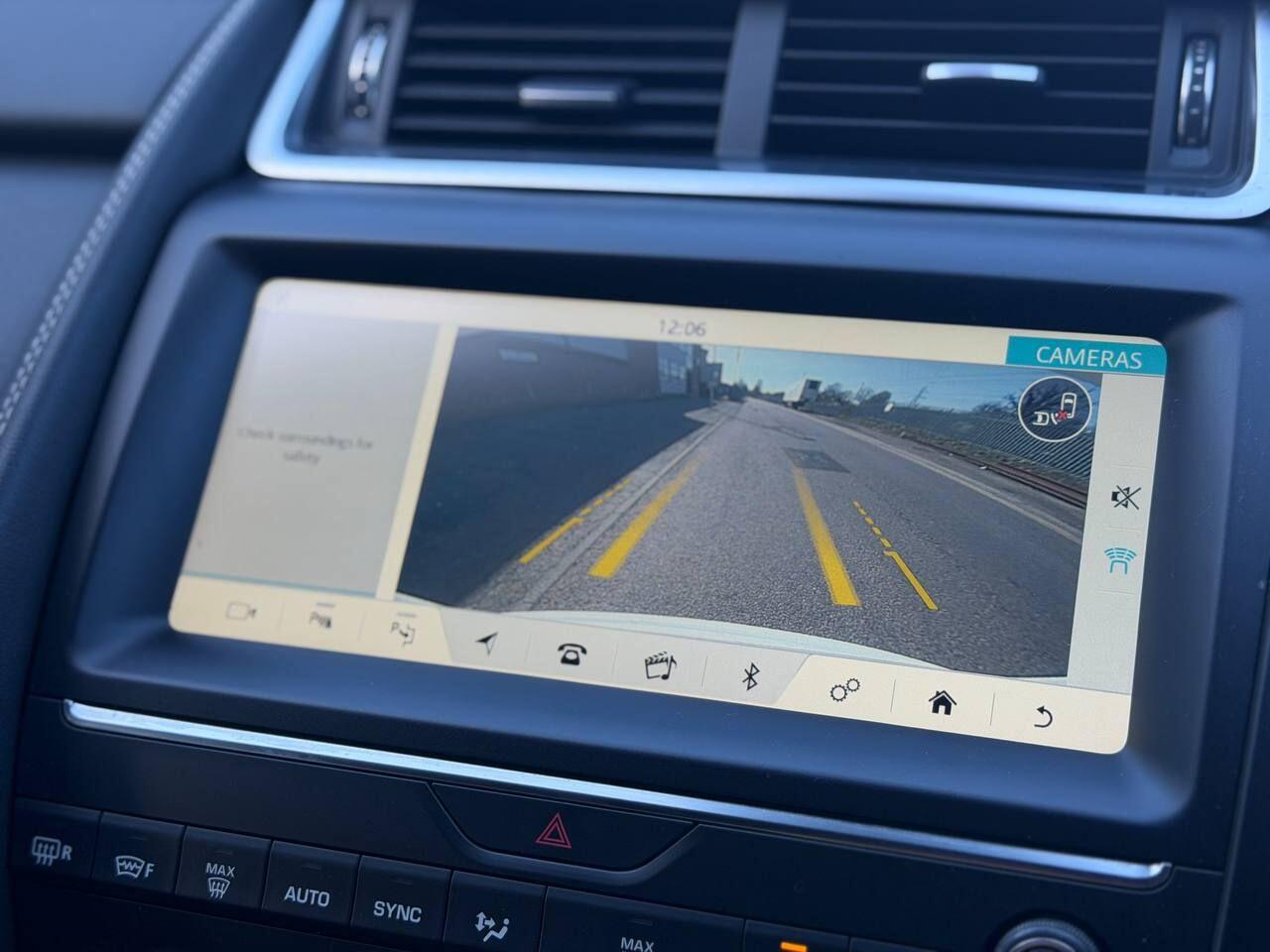 Jaguar E-Pace view 37