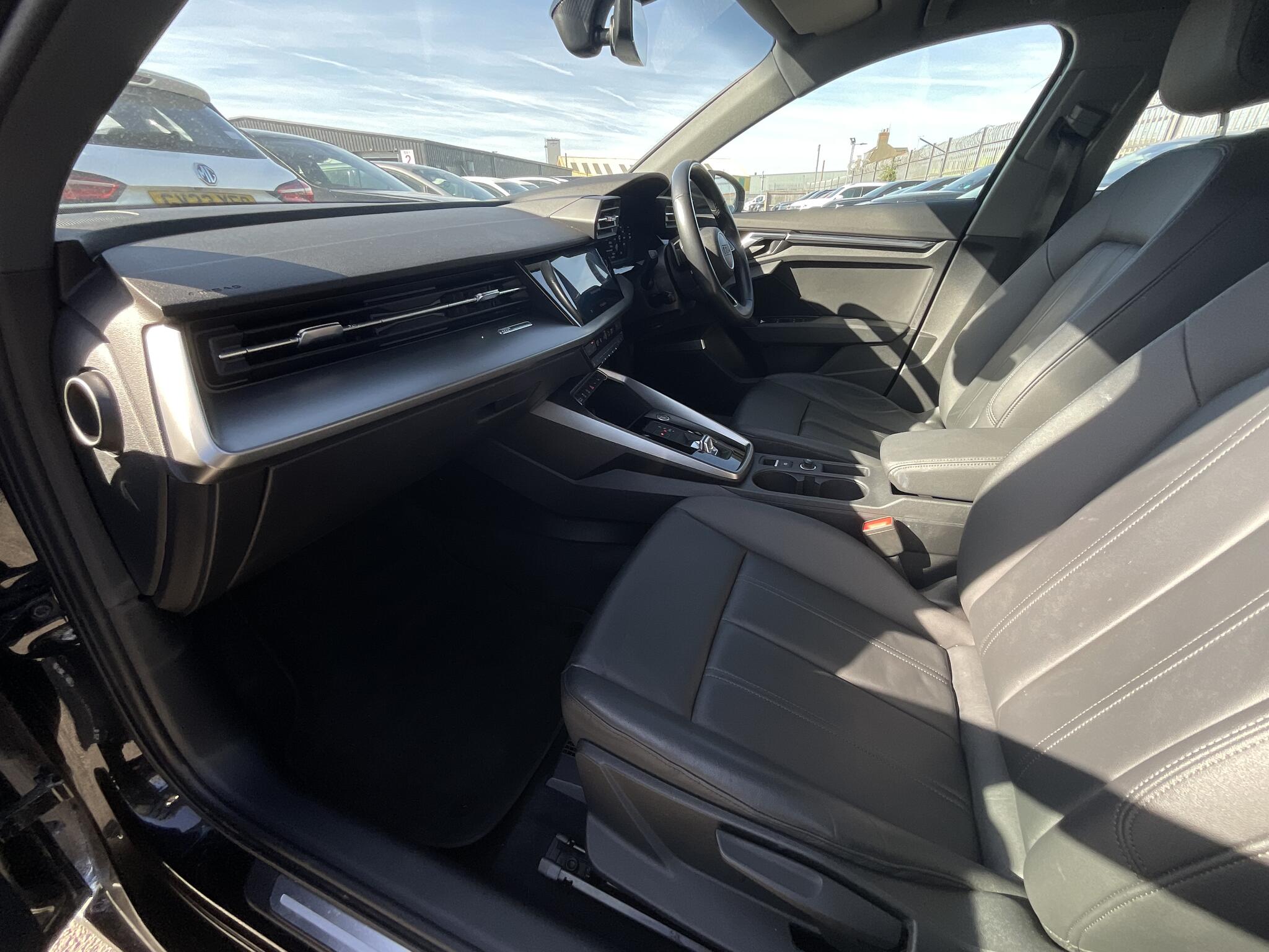 Audi A3 view 16