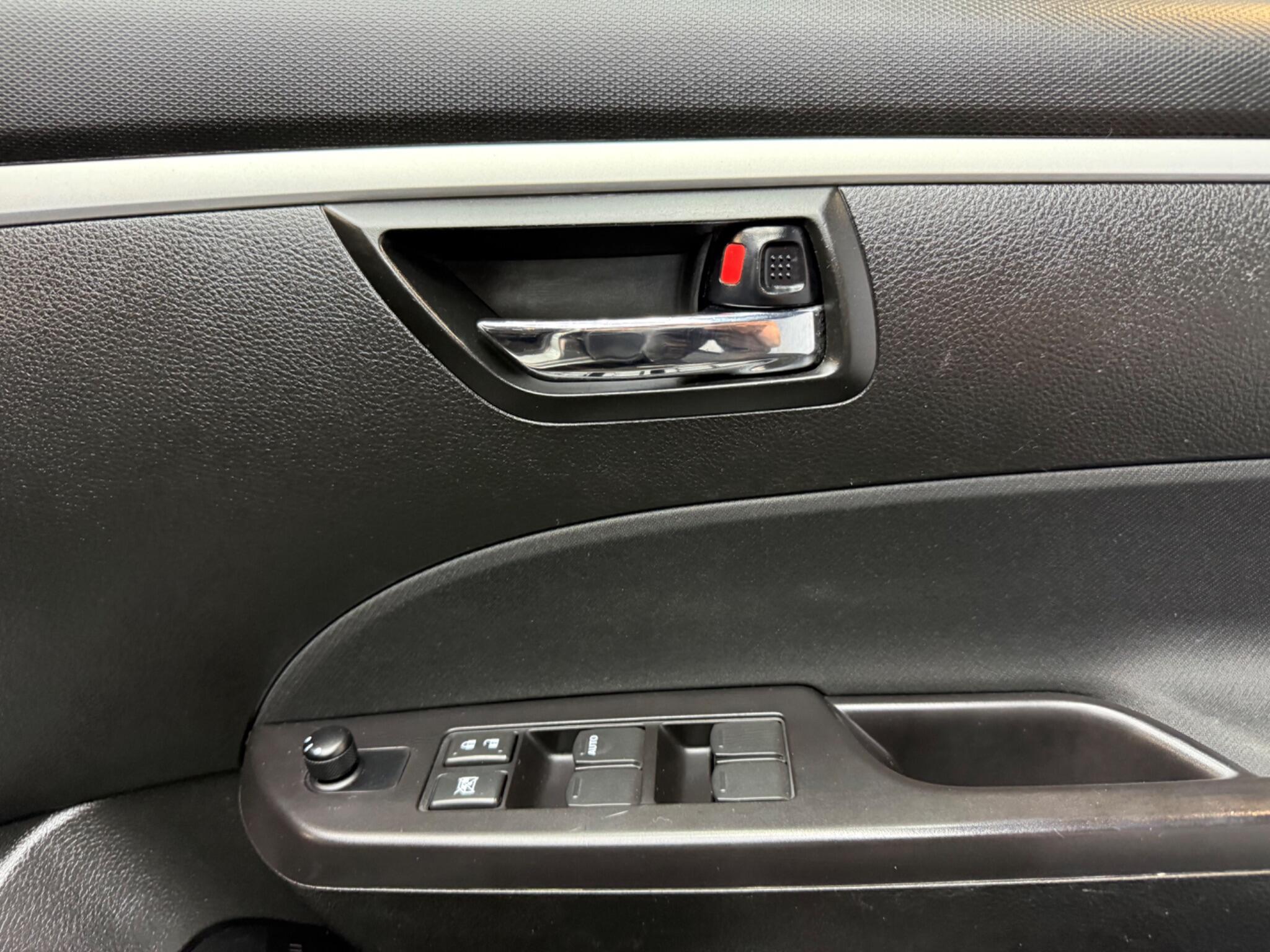 Suzuki Swift view 16