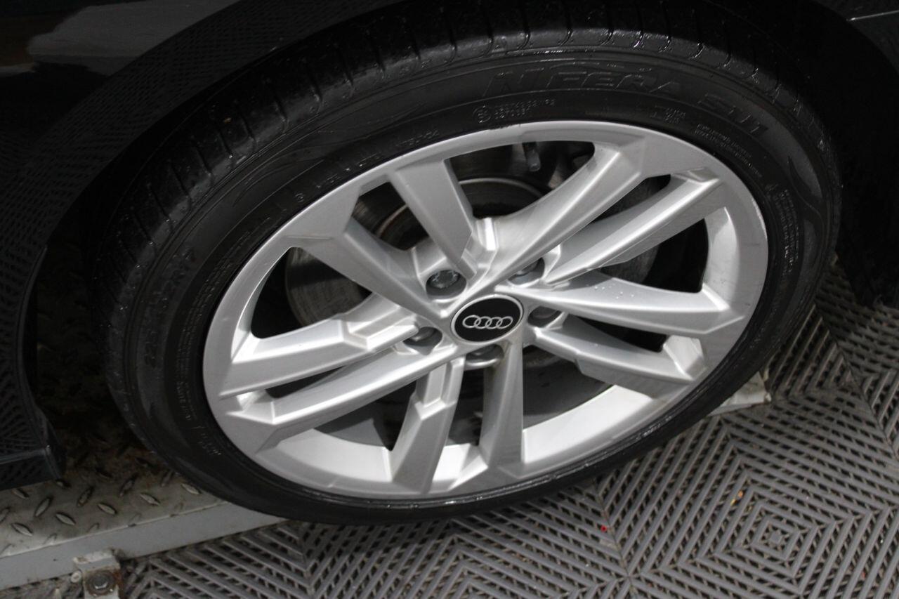 Audi A3 view 9