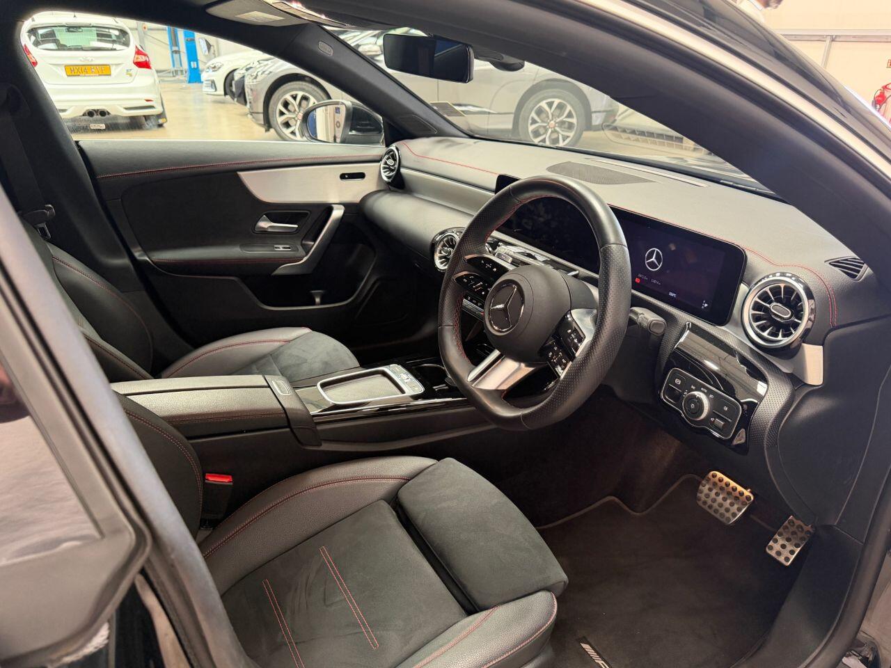Mercedes-Benz Cla view 5