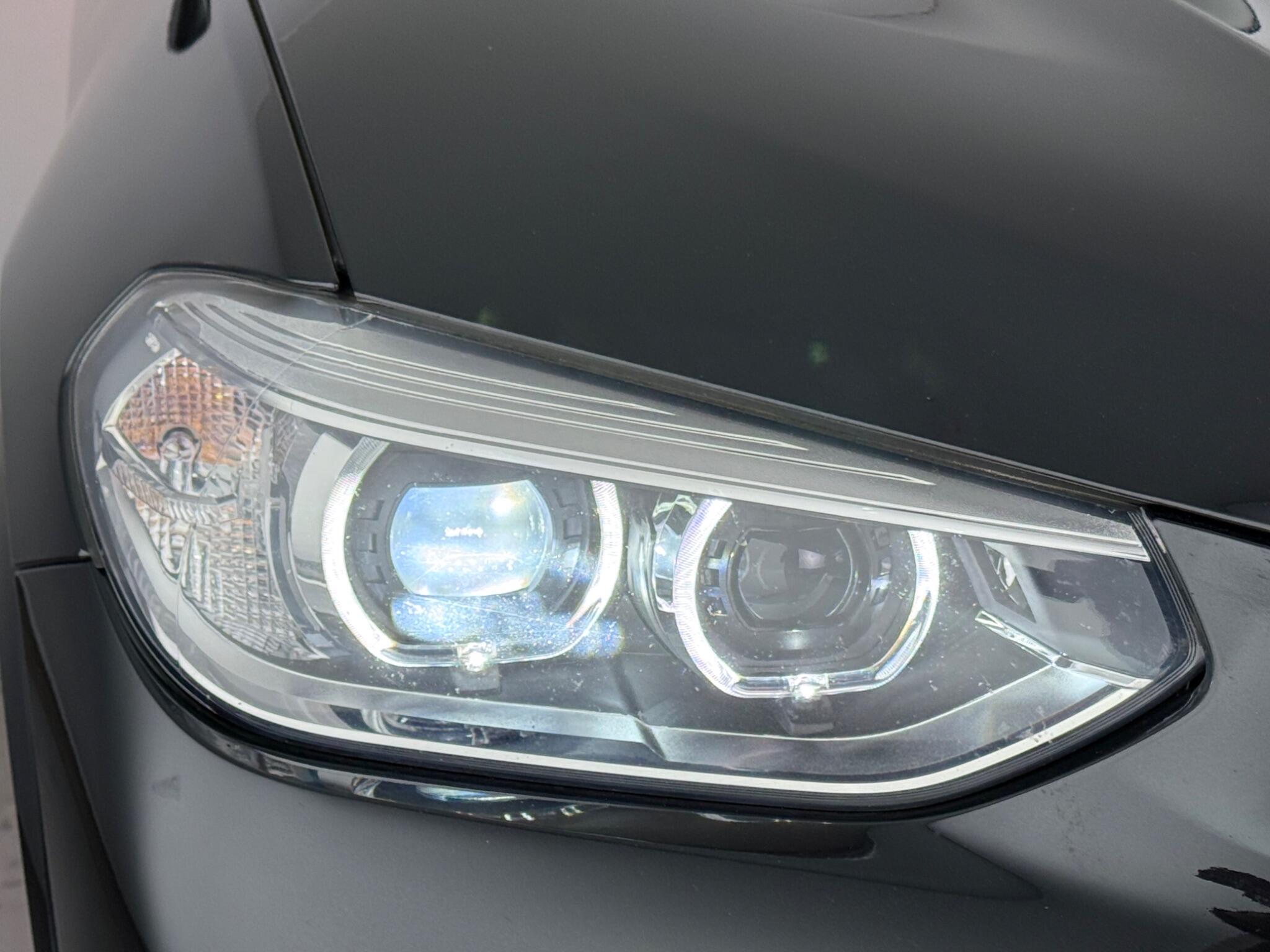 BMW X3 view 11