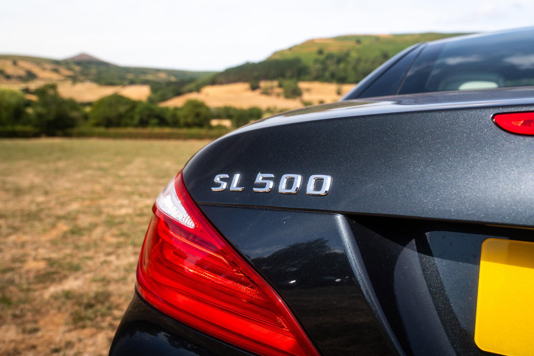 Mercedes-Benz SL view 17