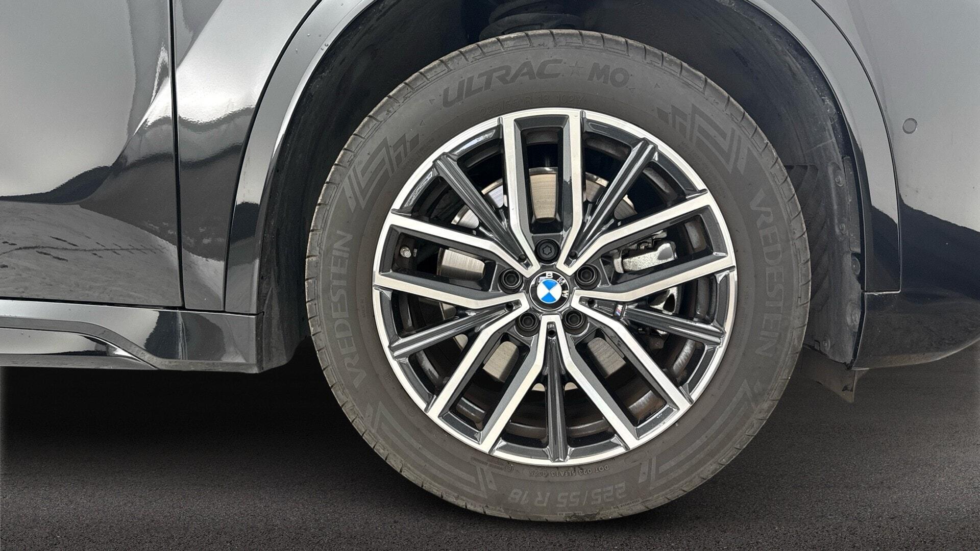 BMW X1 view 14