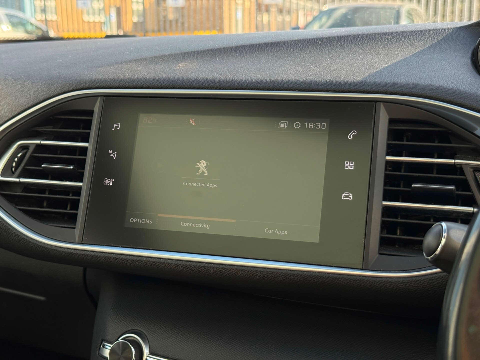 Peugeot 308 view 66