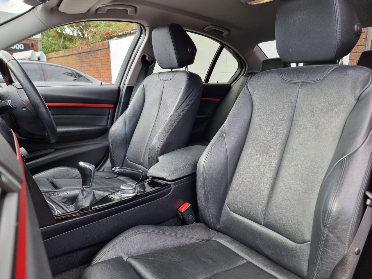 BMW 3 Series view 10
