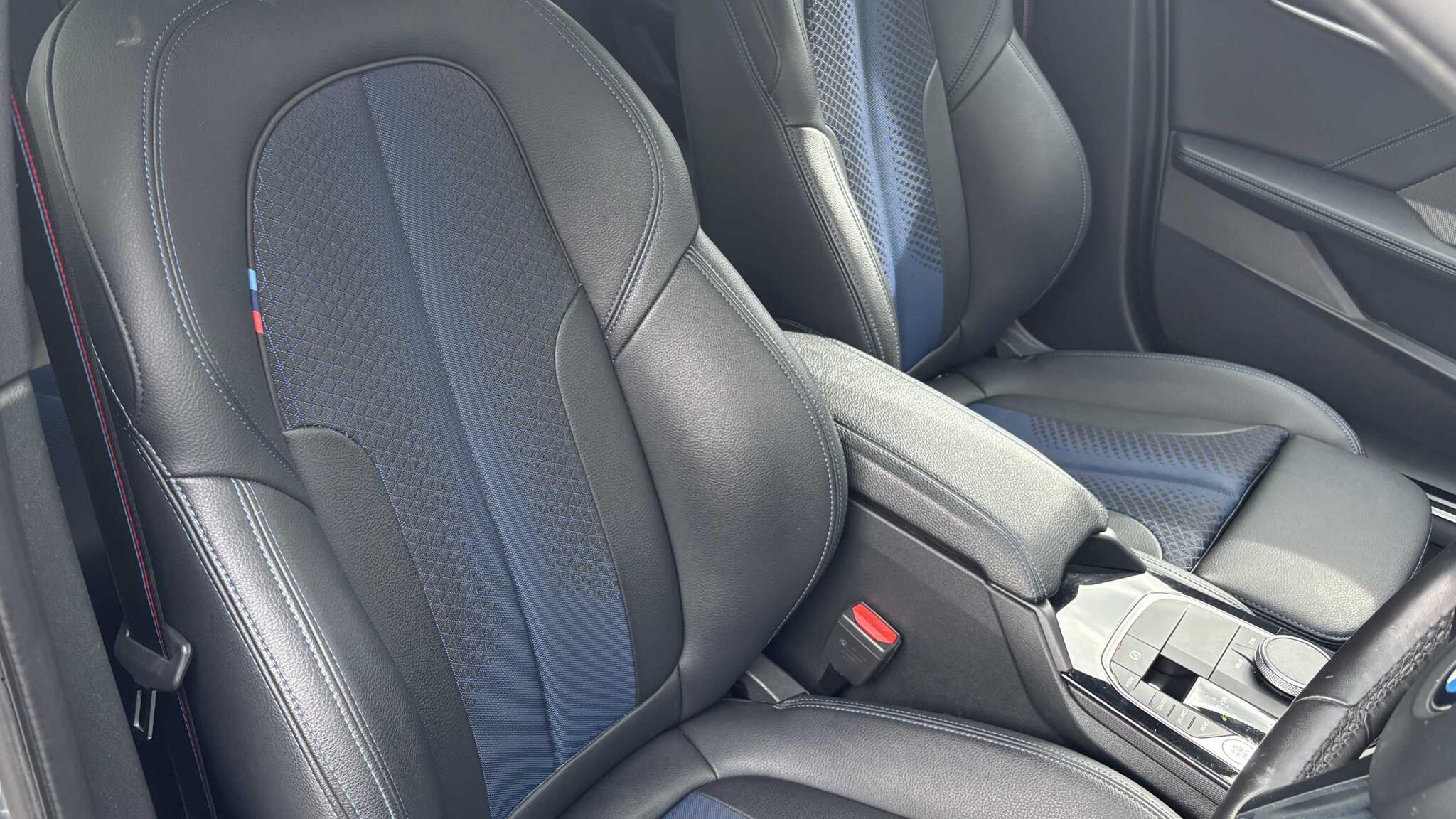 BMW 1 Series view 12