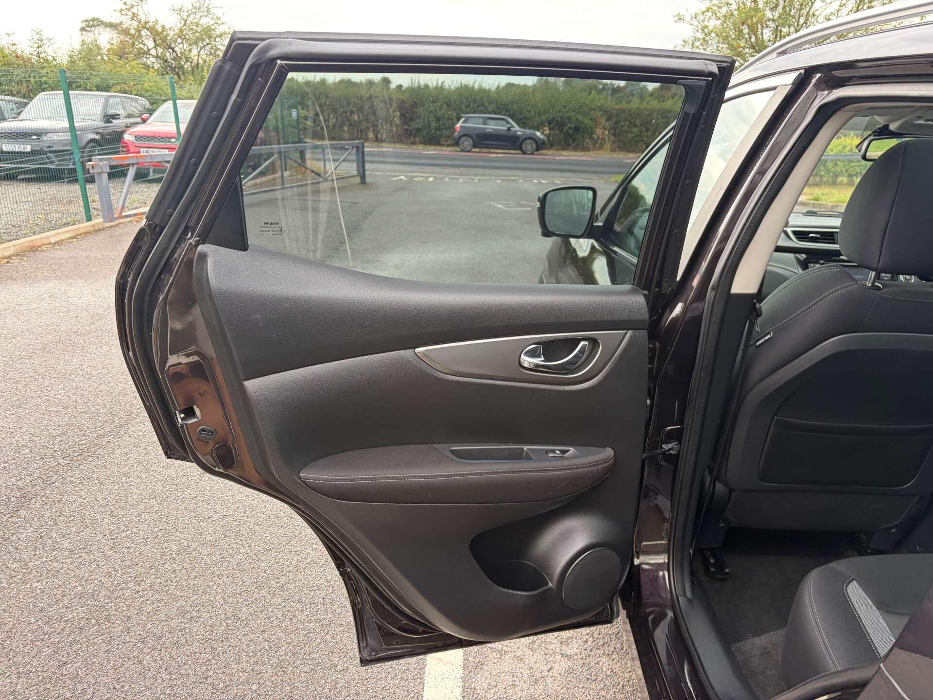Nissan Qashqai view 19