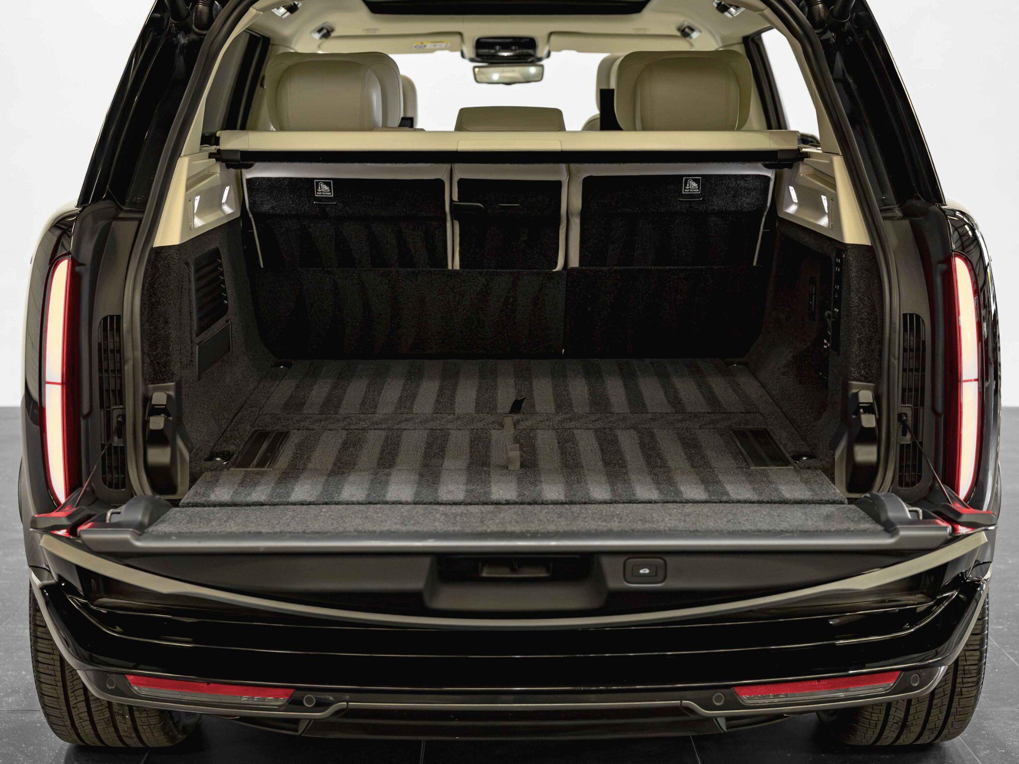 Land Rover Range Rover view 35