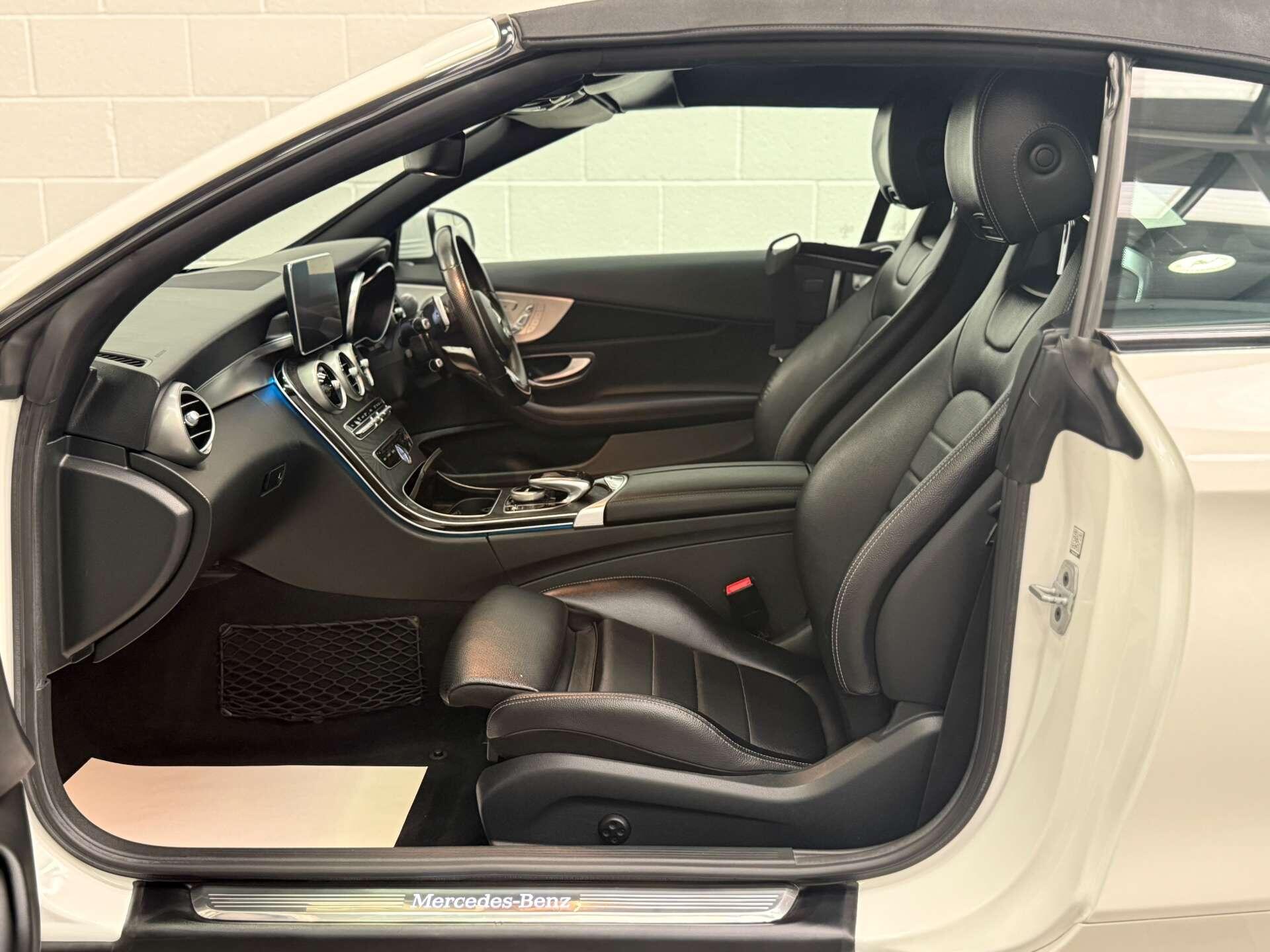 Mercedes-Benz C-Class view 20
