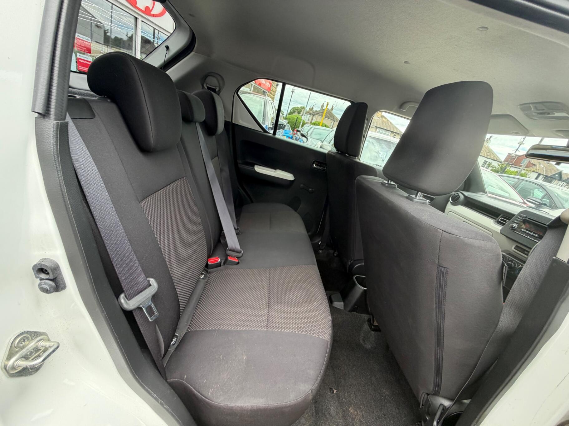 Suzuki Ignis view 13