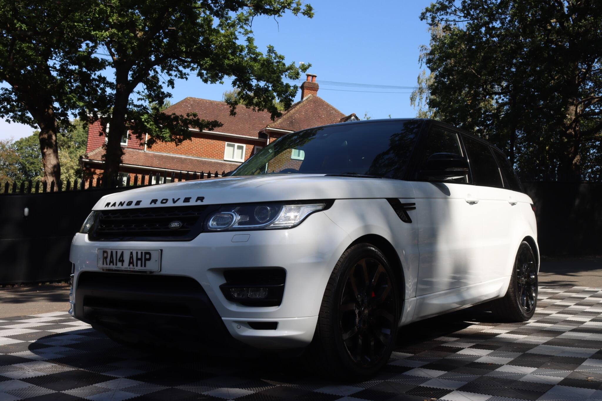 Land Rover Range Rover Sport view 30
