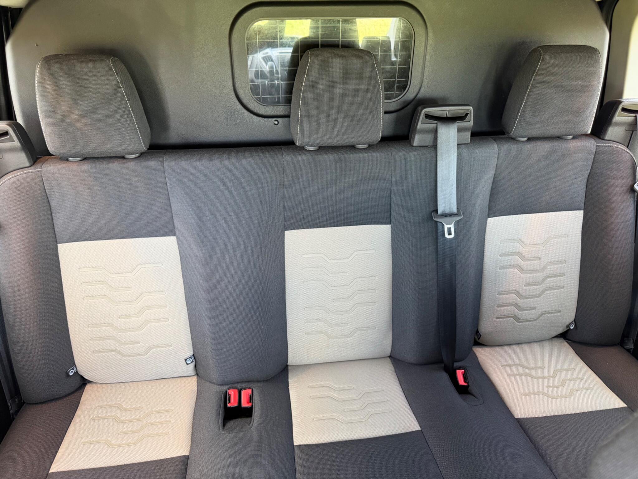 Ford Transit Custom view 61